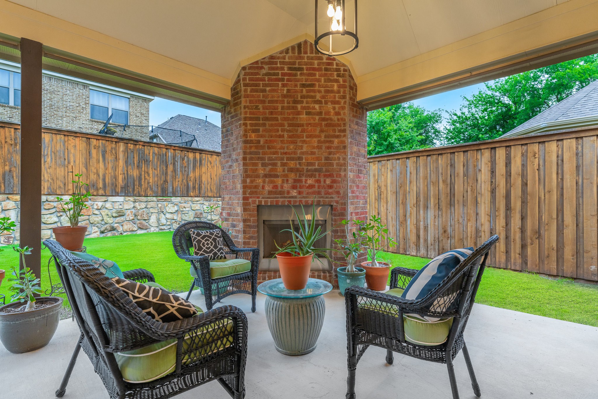 5604 Ridgeson Drive