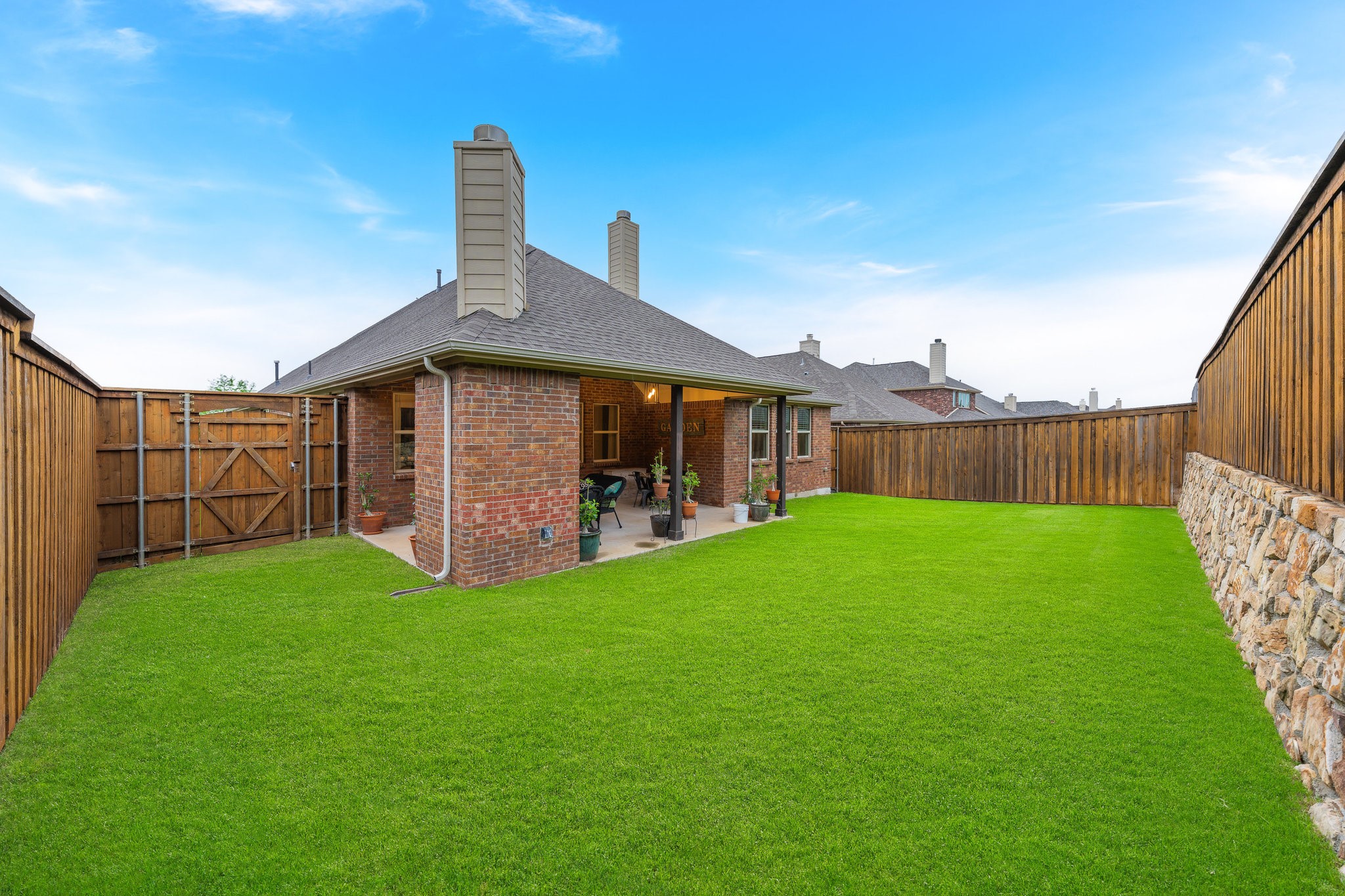 5604 Ridgeson Drive