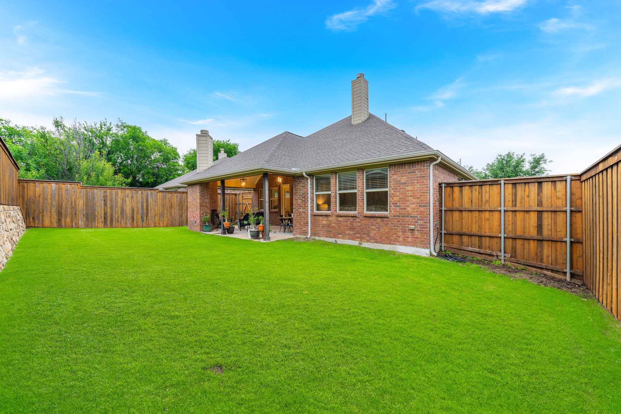 5604 Ridgeson Drive