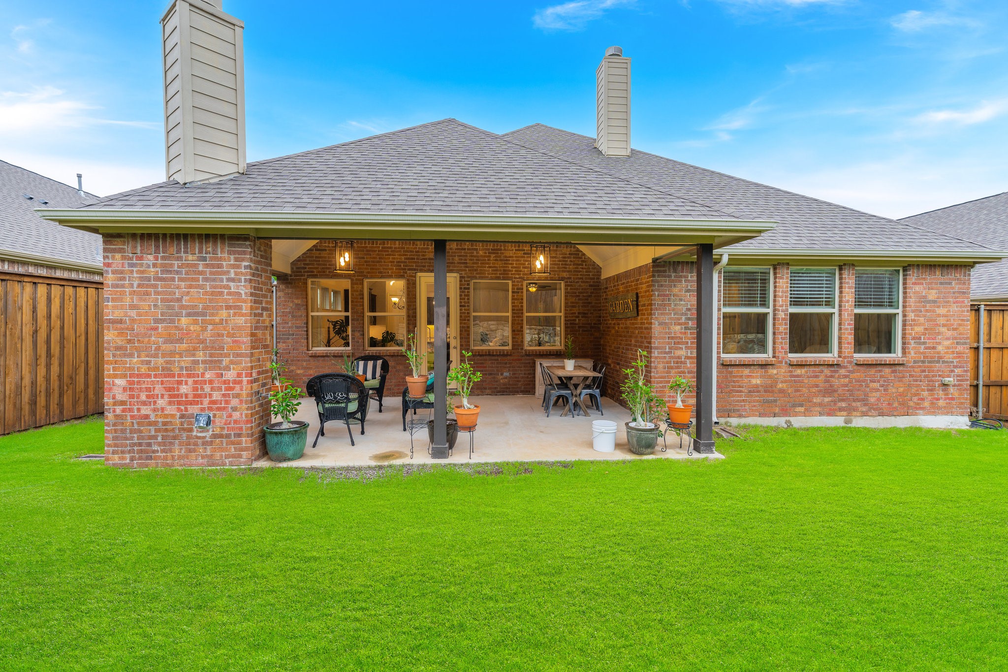 5604 Ridgeson Drive