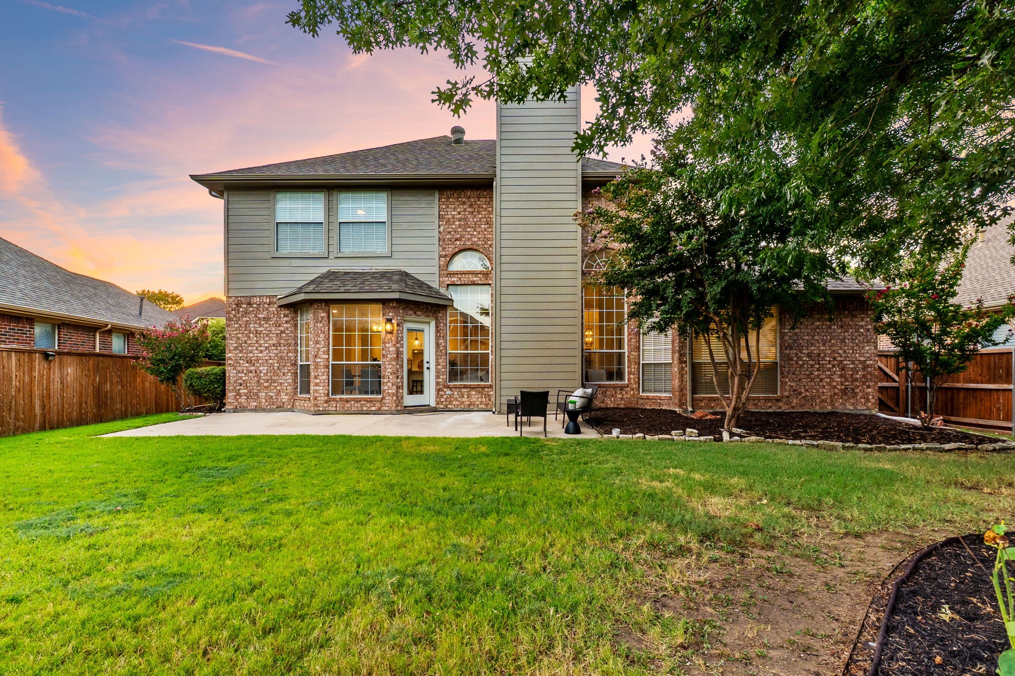 2405 Silverstone Lane