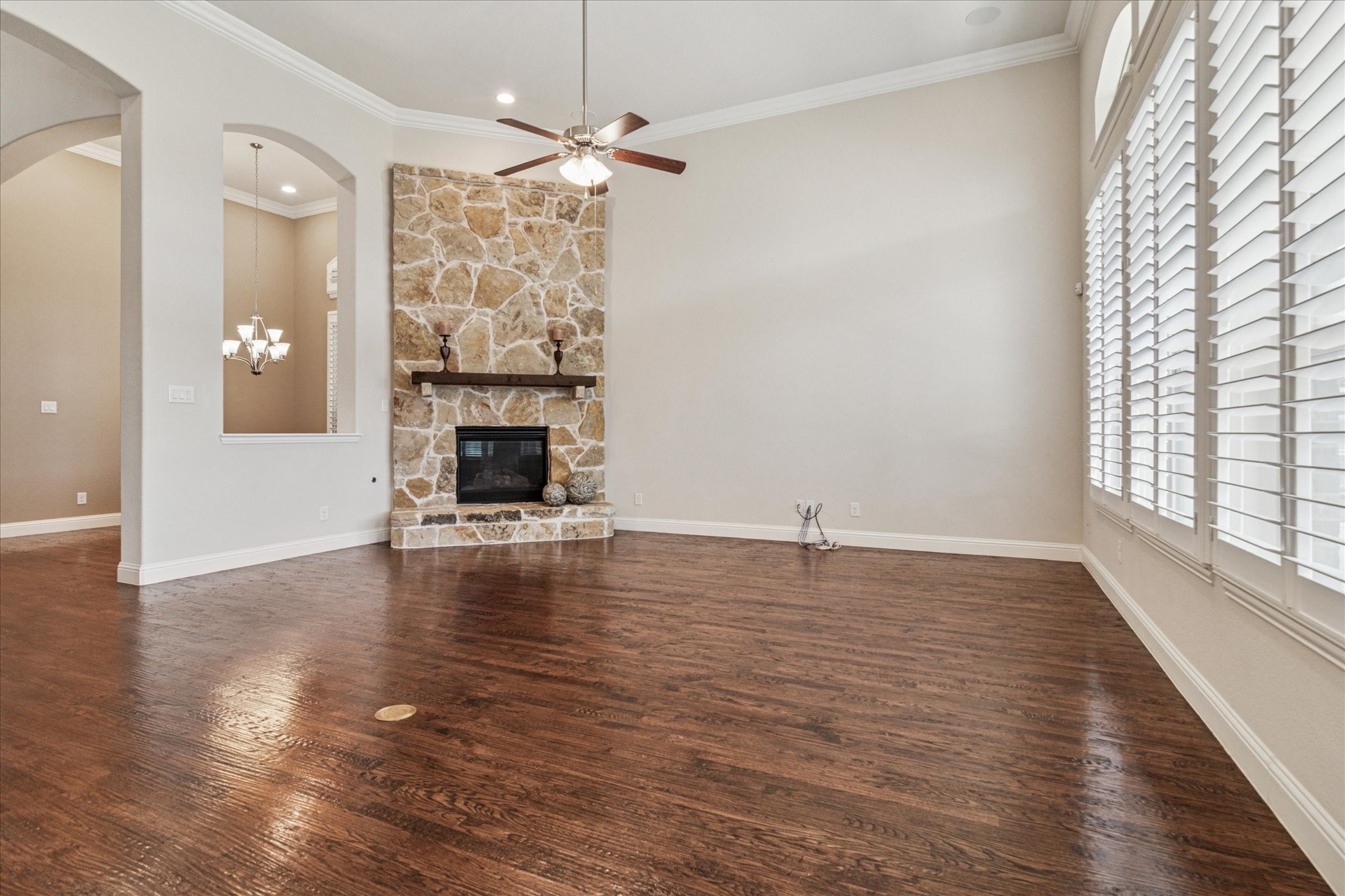 1618 Whirlaway Court