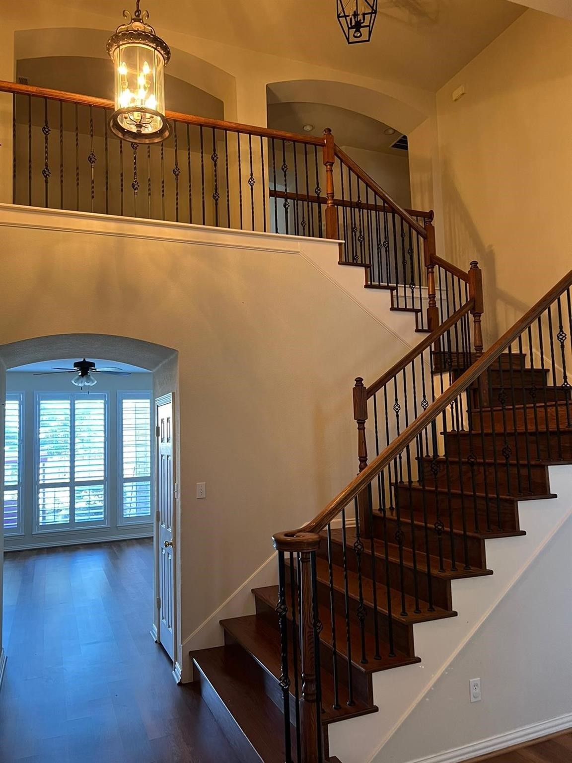 3020 Dove Creek Lane