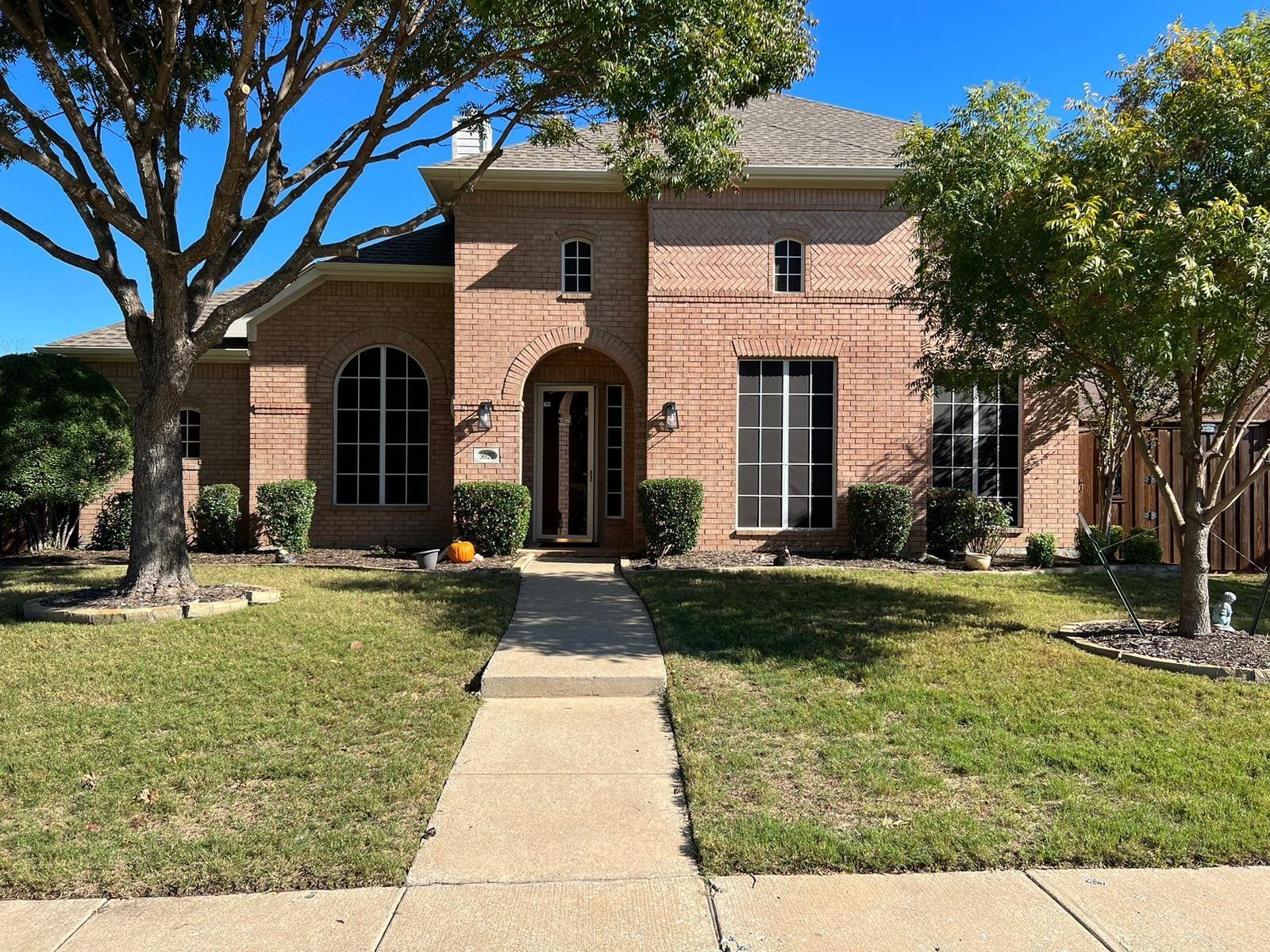 3020 Dove Creek Lane