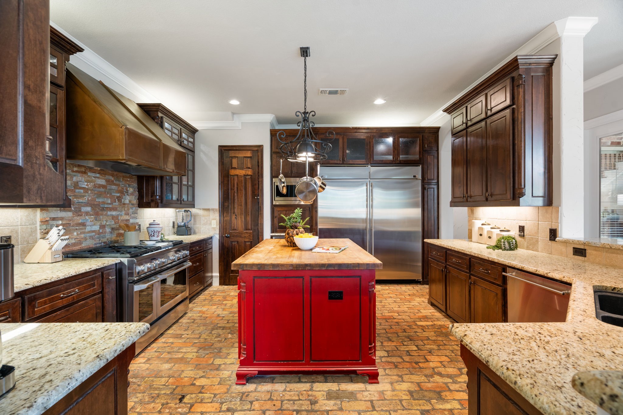 3305 Timber Glen Lane
