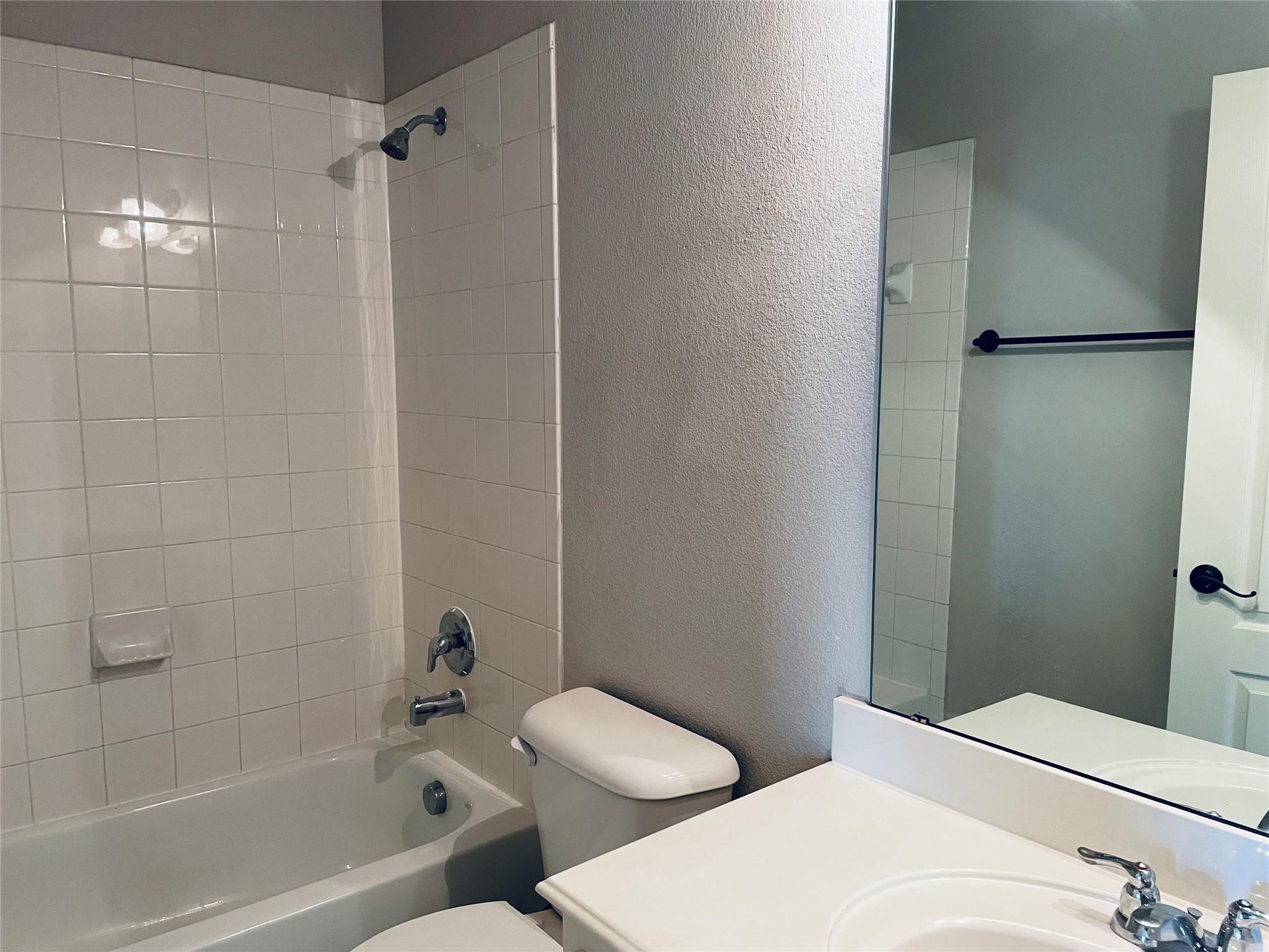 2621 Cedar Falls Drive