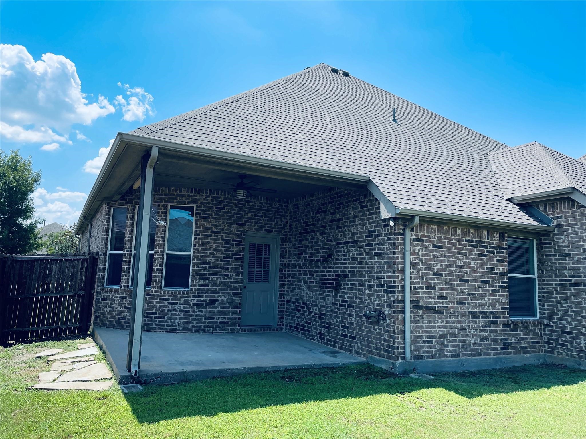 2621 Cedar Falls Drive