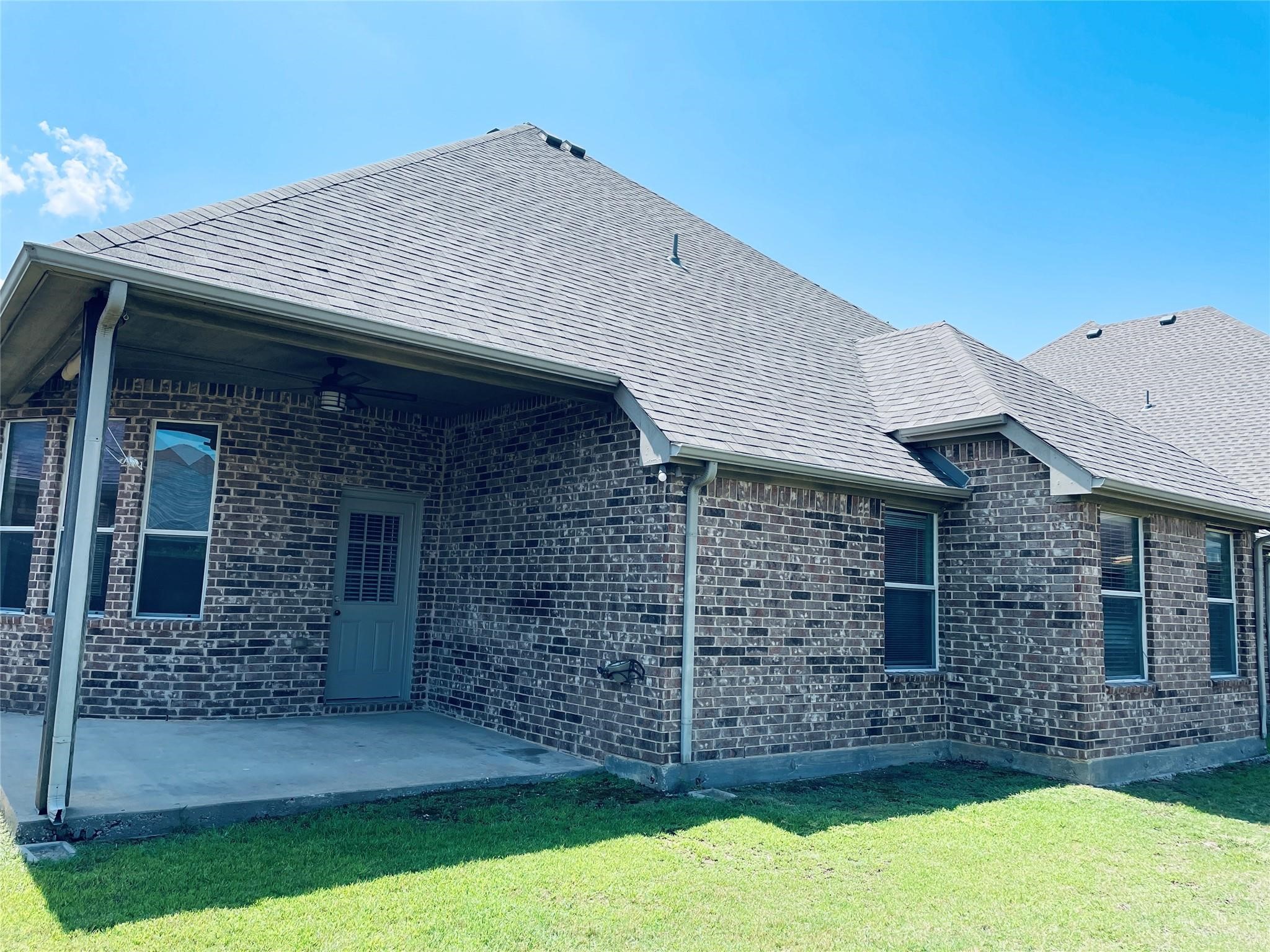 2621 Cedar Falls Drive