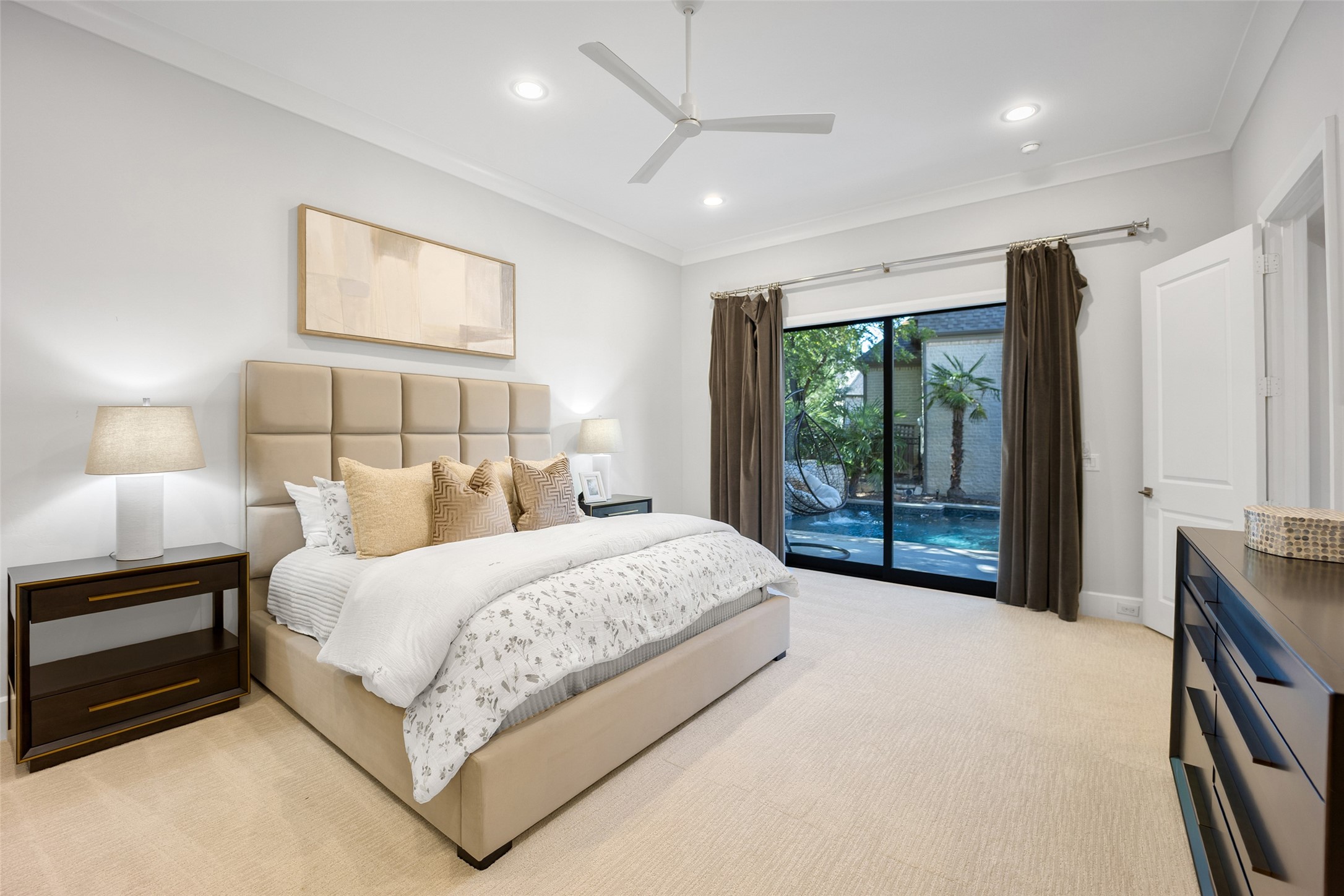 32 Devonstone Place