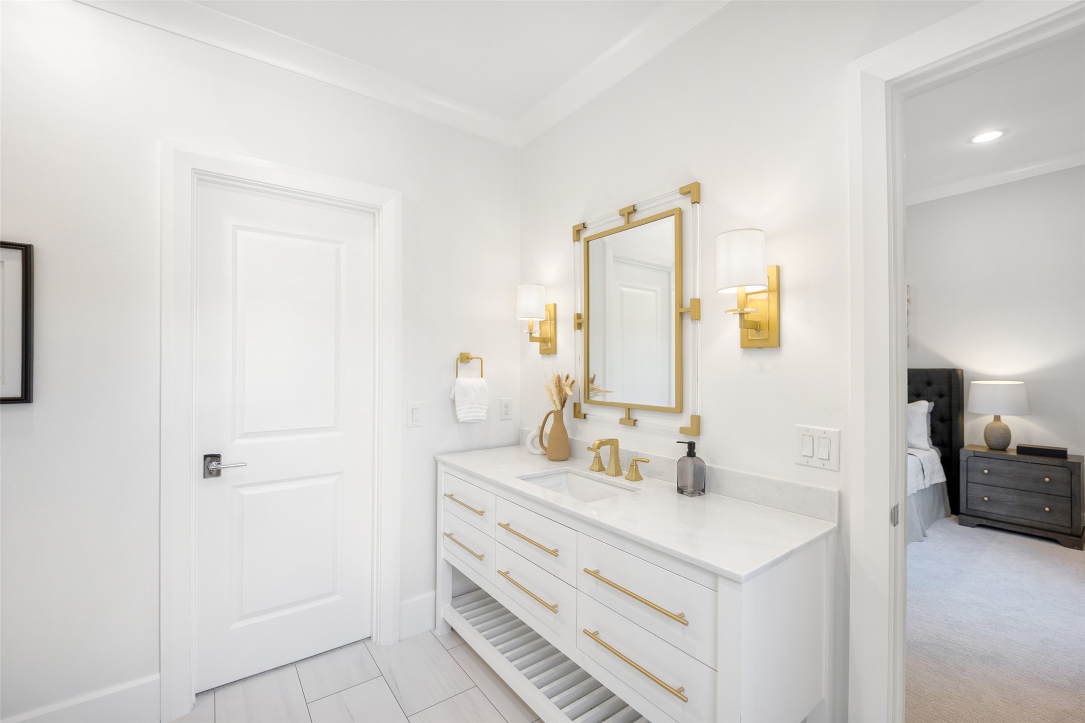 32 Devonstone Place