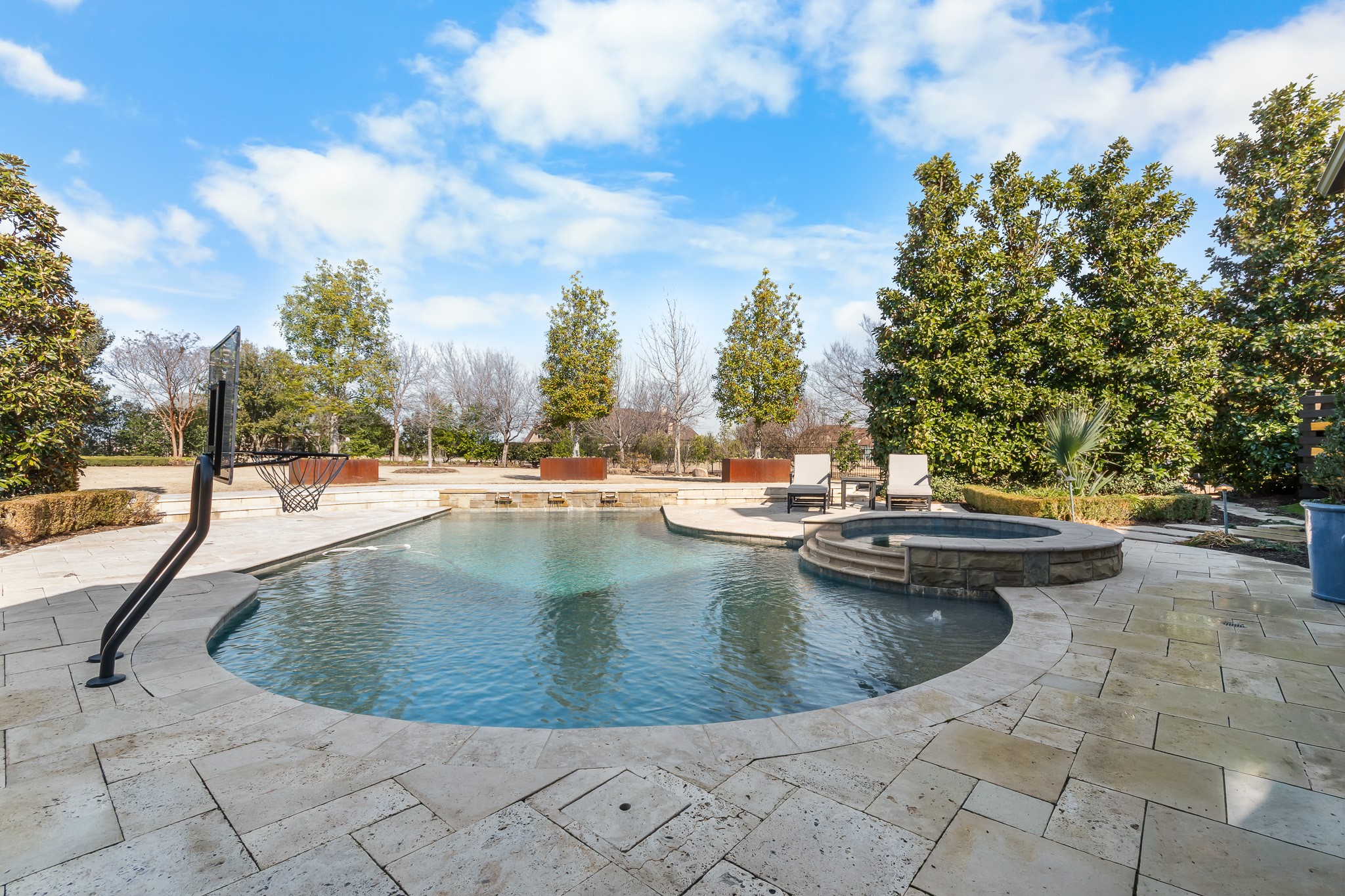 6905 Stony Oak Court