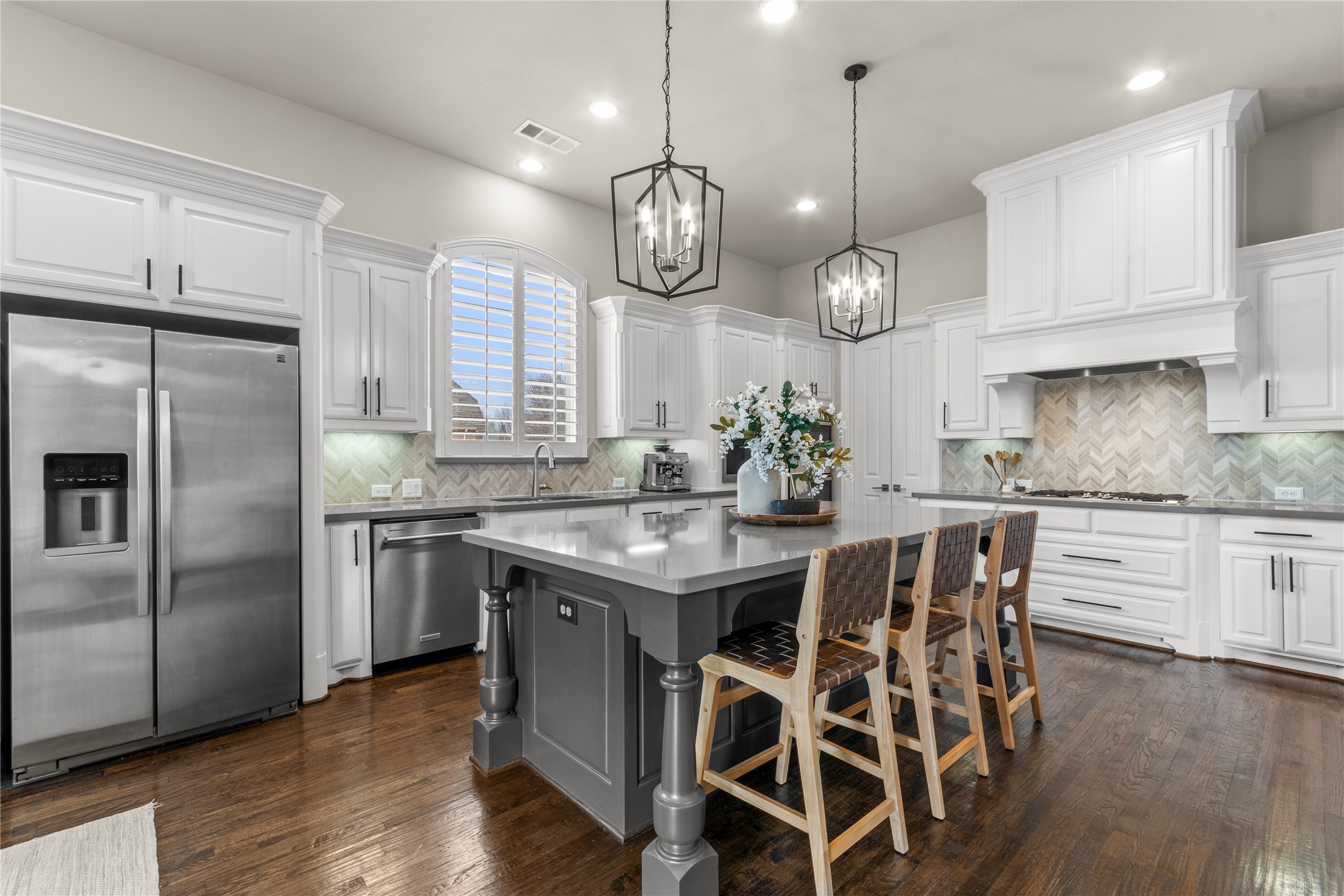 4571 Acacia Parkway