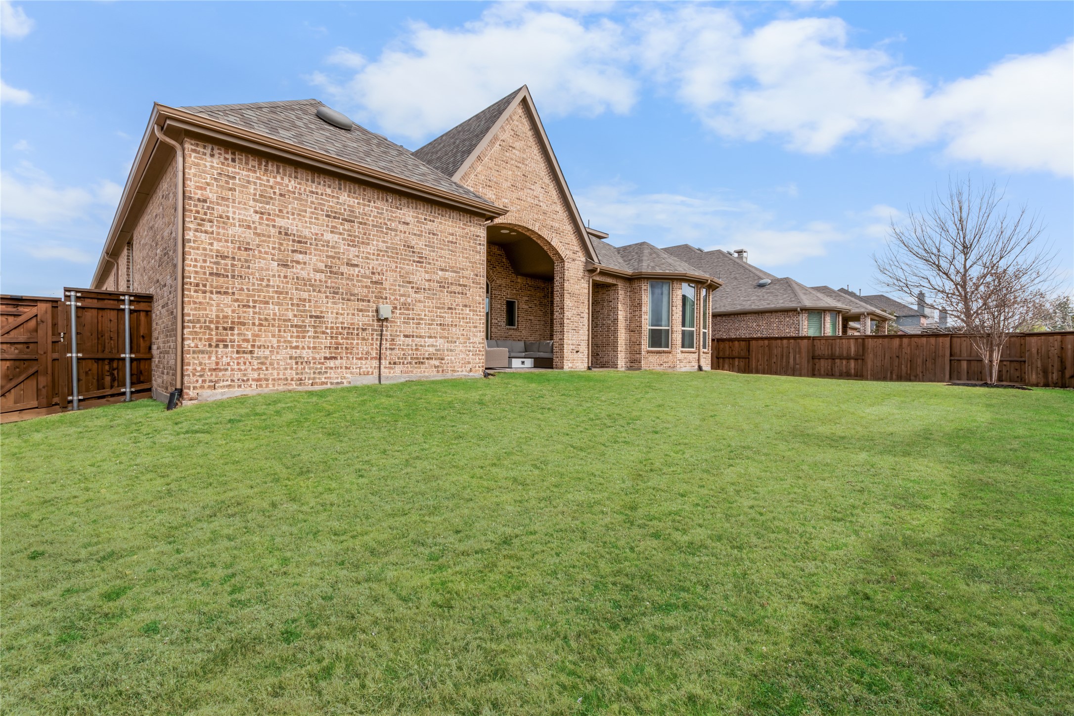 4571 Acacia Parkway