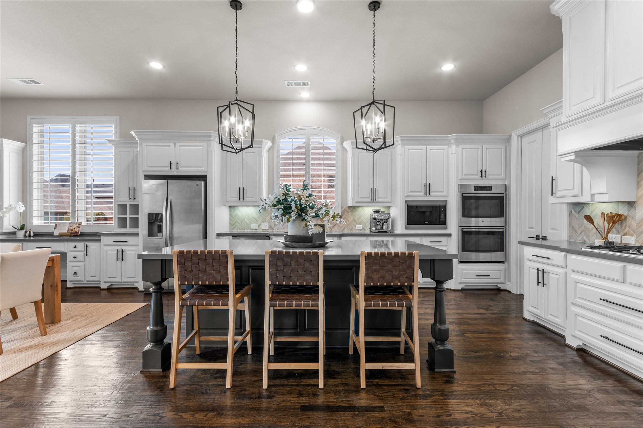 4571 Acacia Parkway