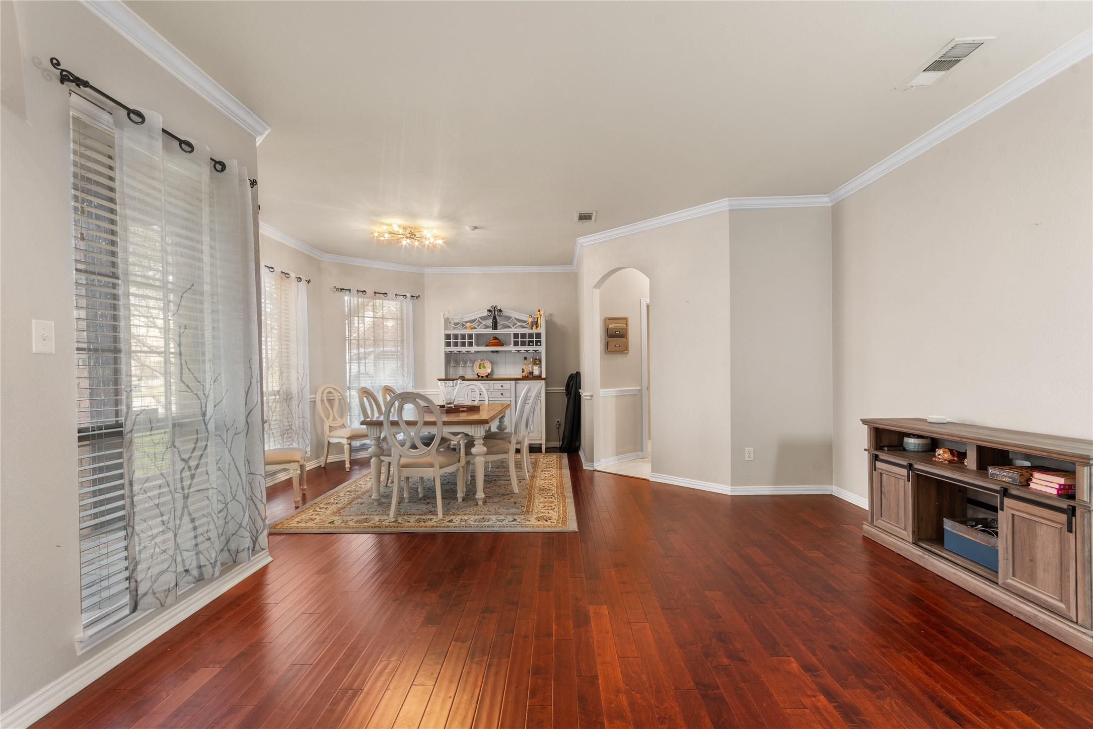 216 Orchard Park Court