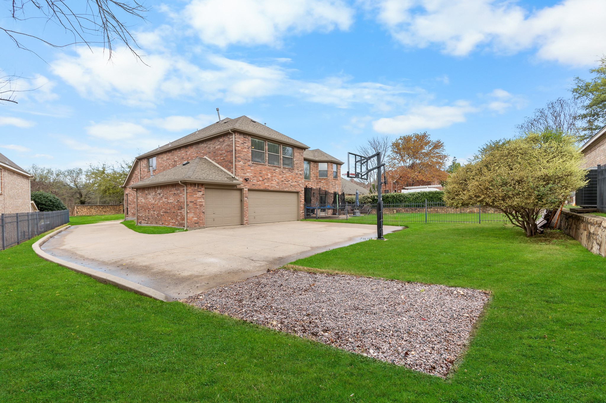 216 Orchard Park Court