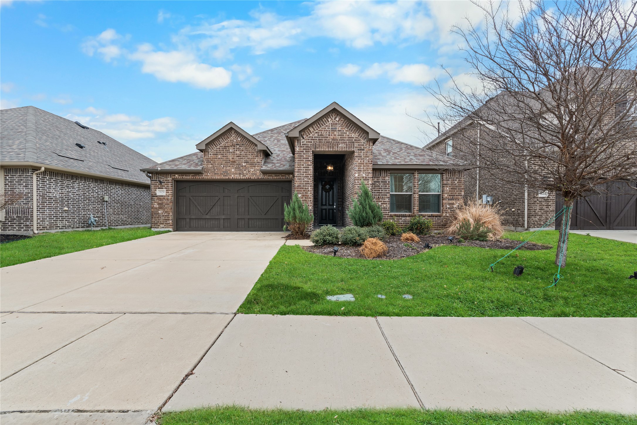 3820 Horseshoe Trail