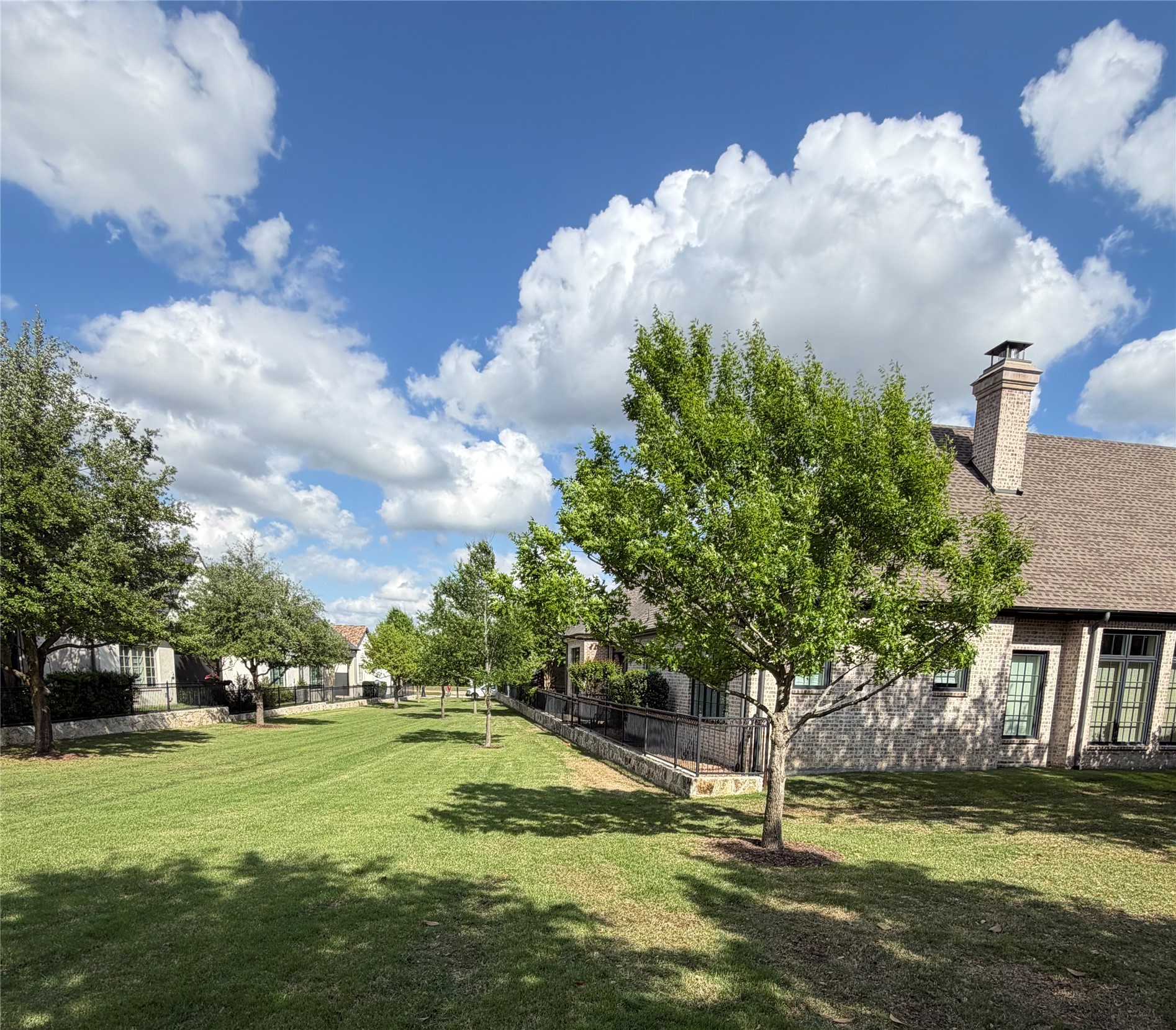 11 Edge Hill Drive