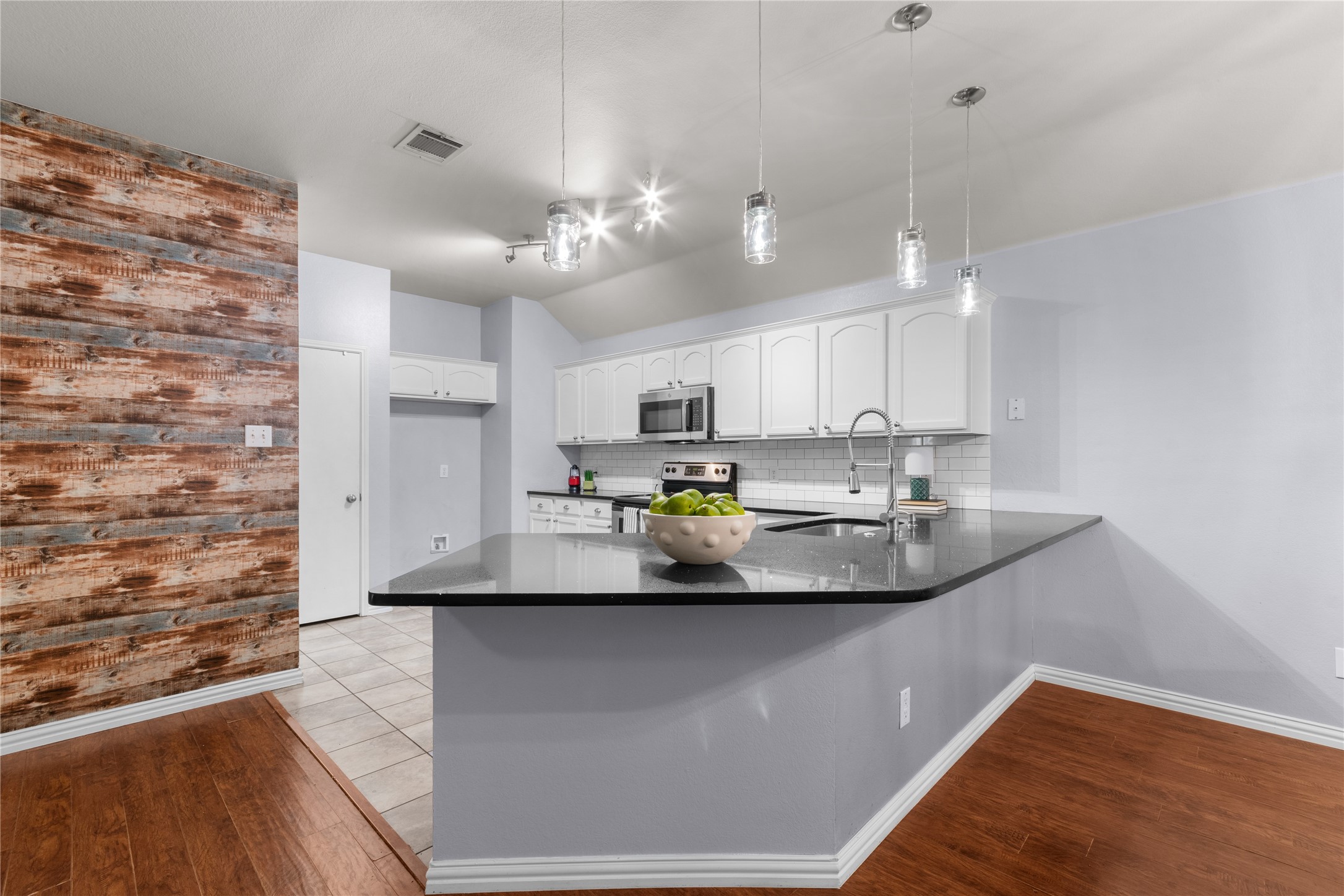 2801 Gabriel Drive