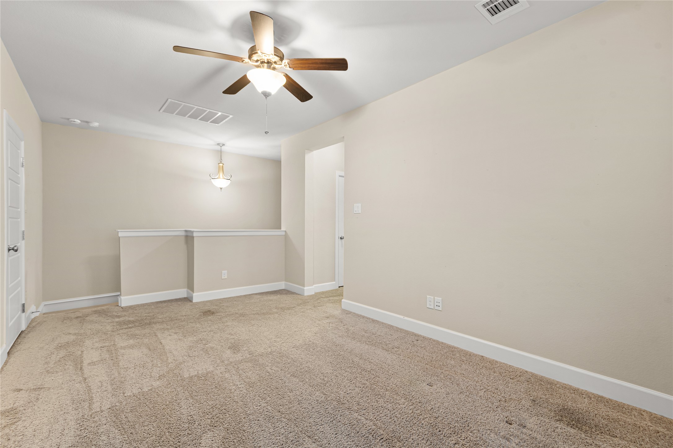 2205 Tremont Boulevard