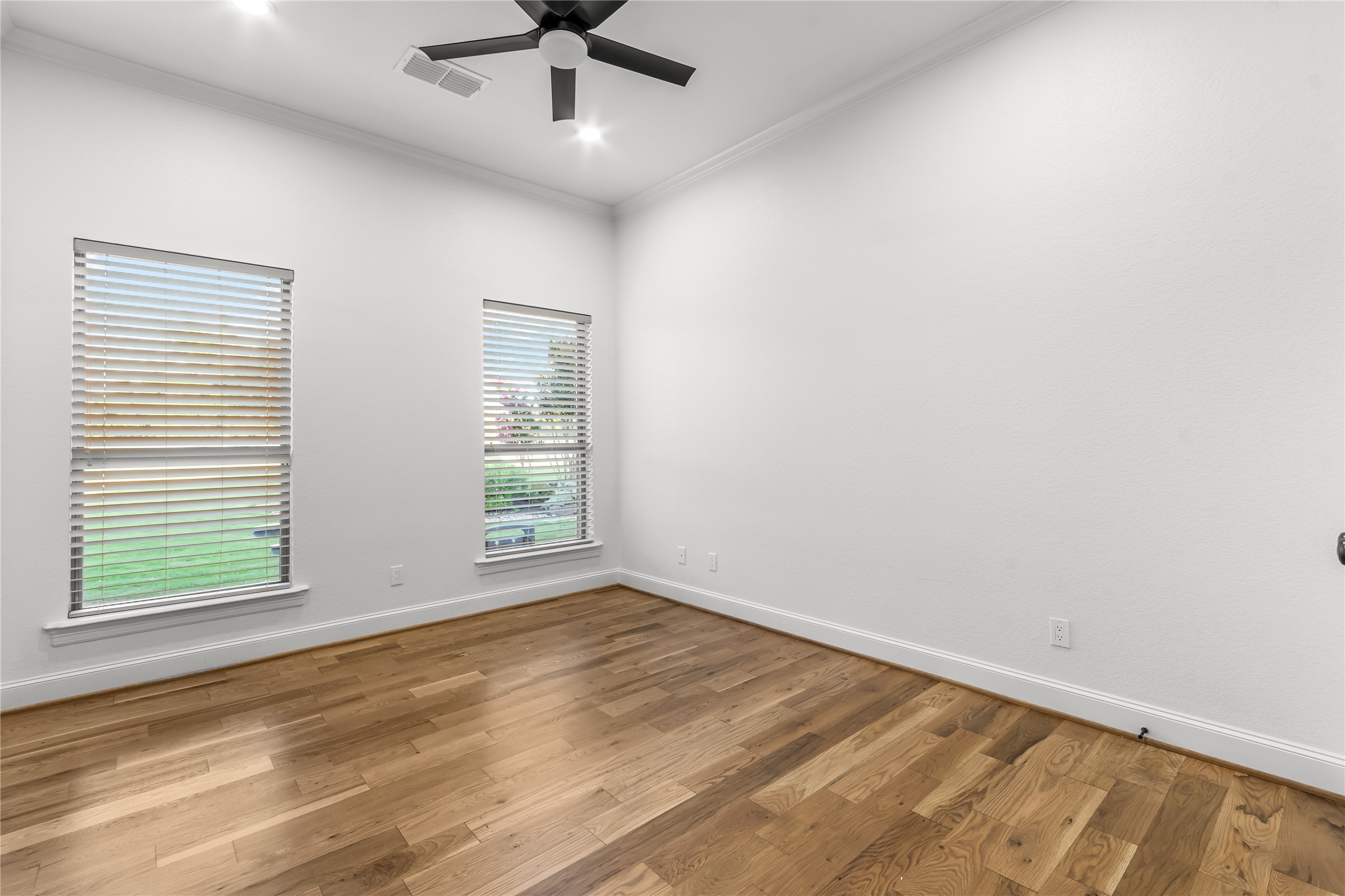 5420 Oak Bend Trail