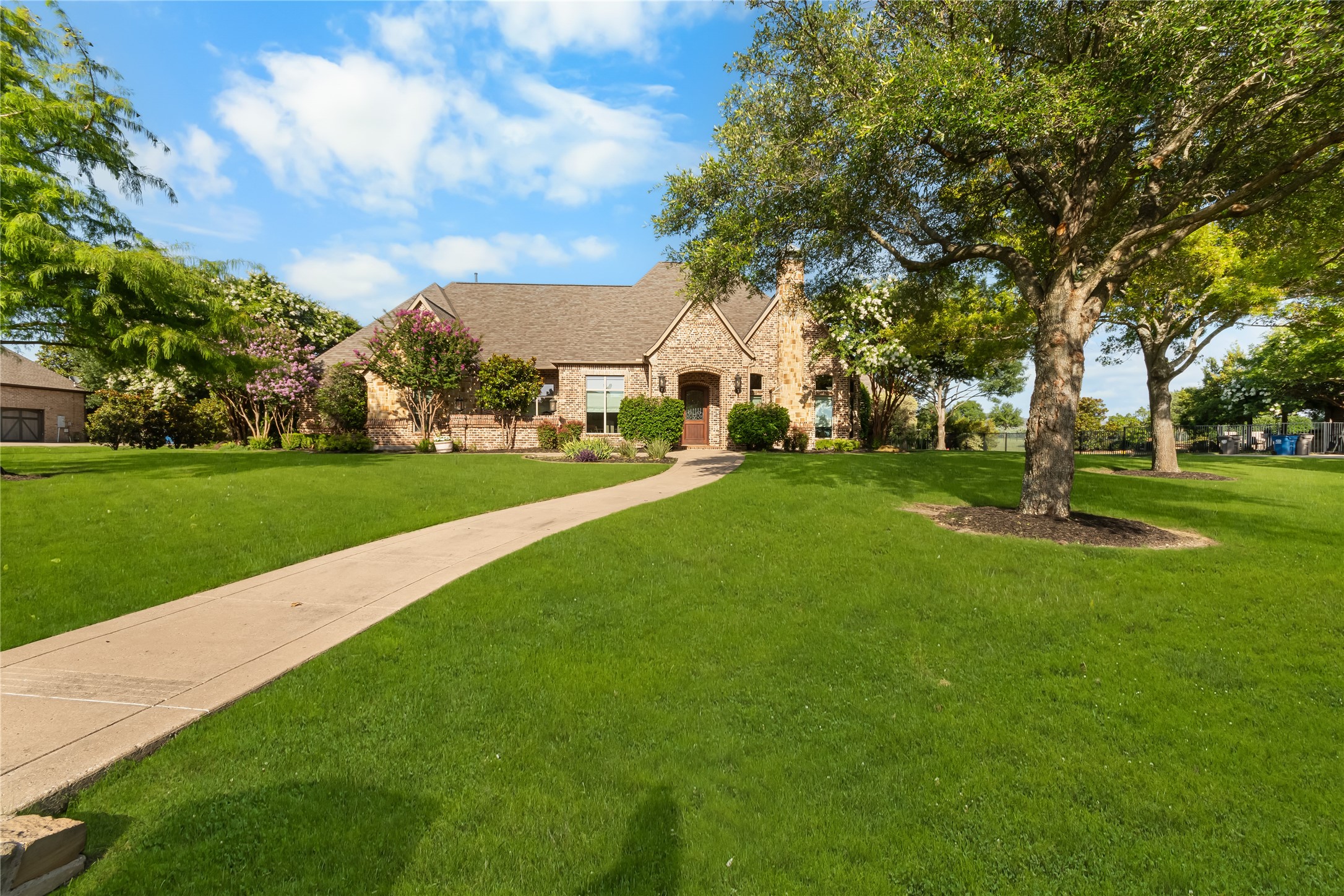 5420 Oak Bend Trail