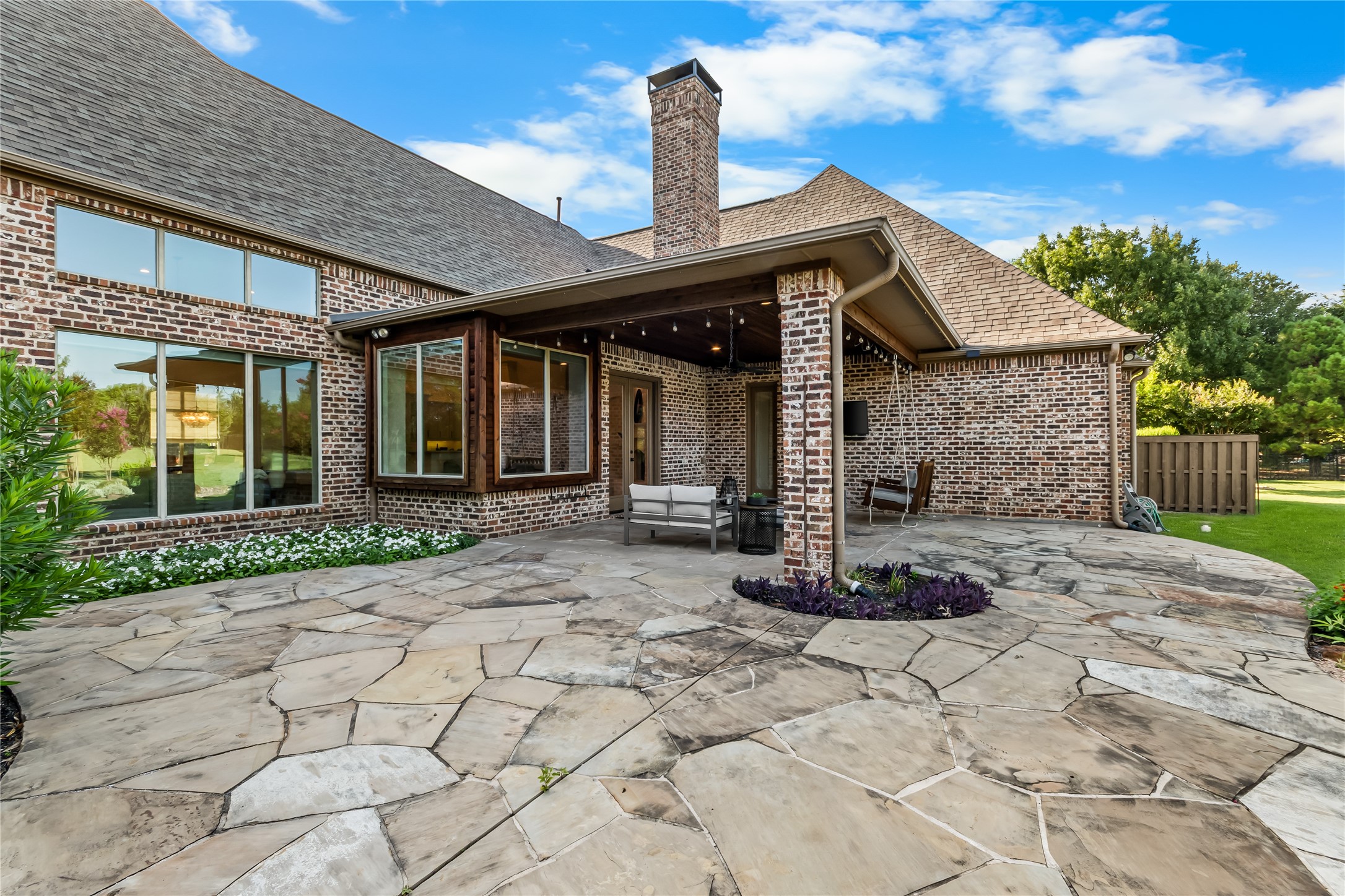 5420 Oak Bend Trail