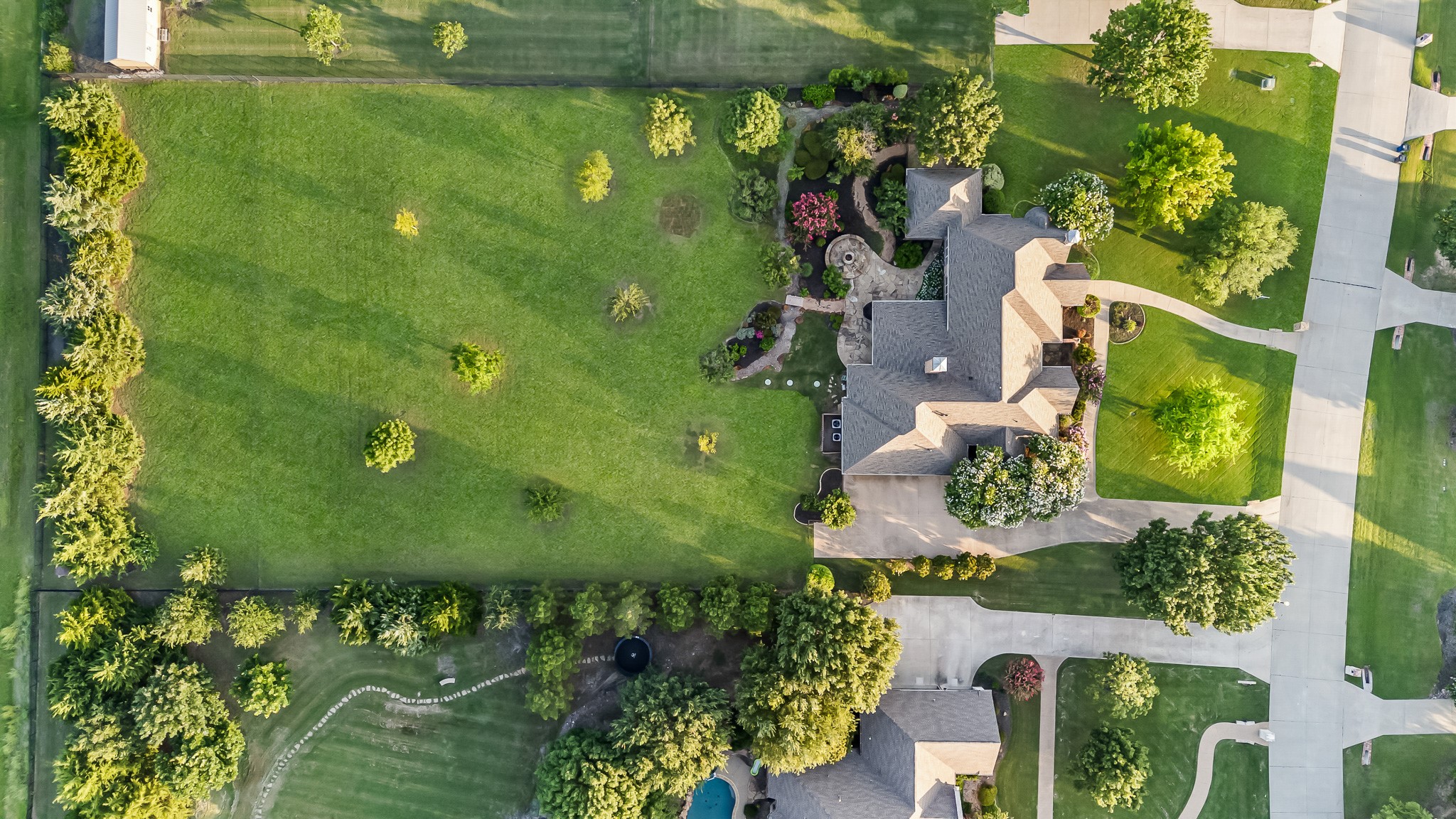 5420 Oak Bend Trail