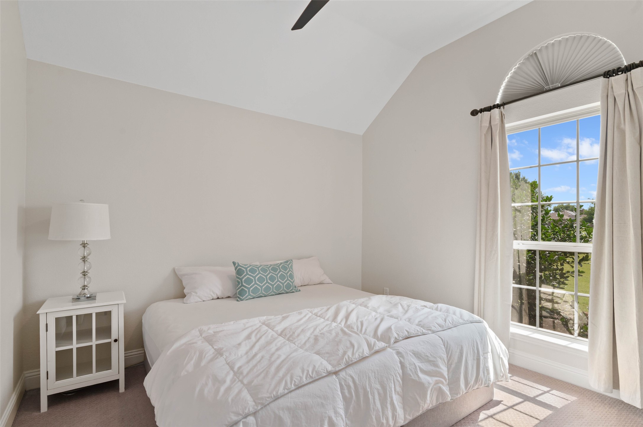 5044 Dogwood Drive