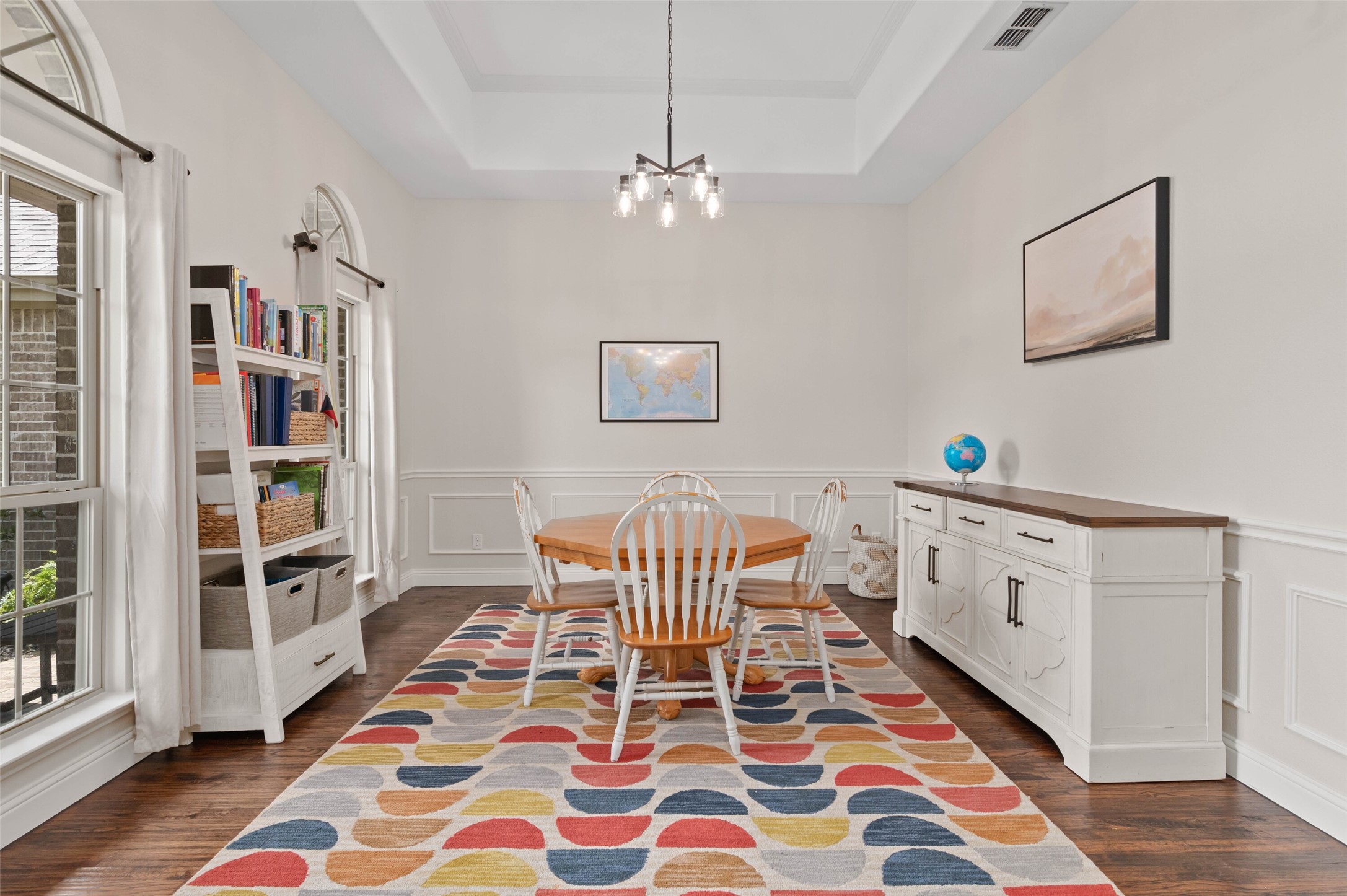 5044 Dogwood Drive