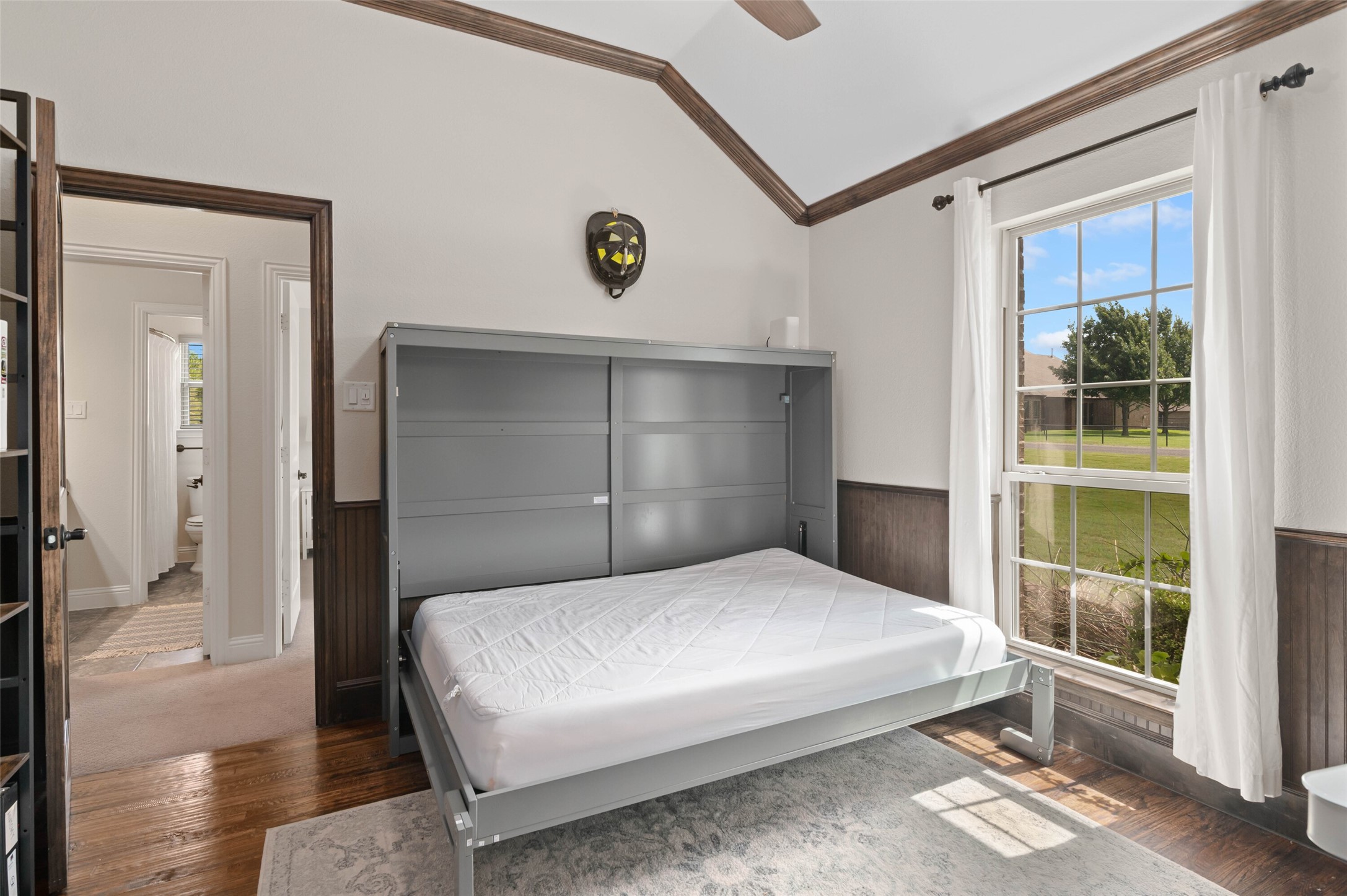 5044 Dogwood Drive