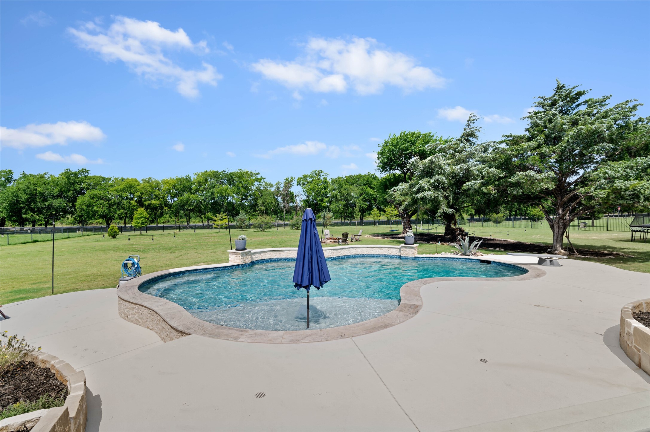 5044 Dogwood Drive