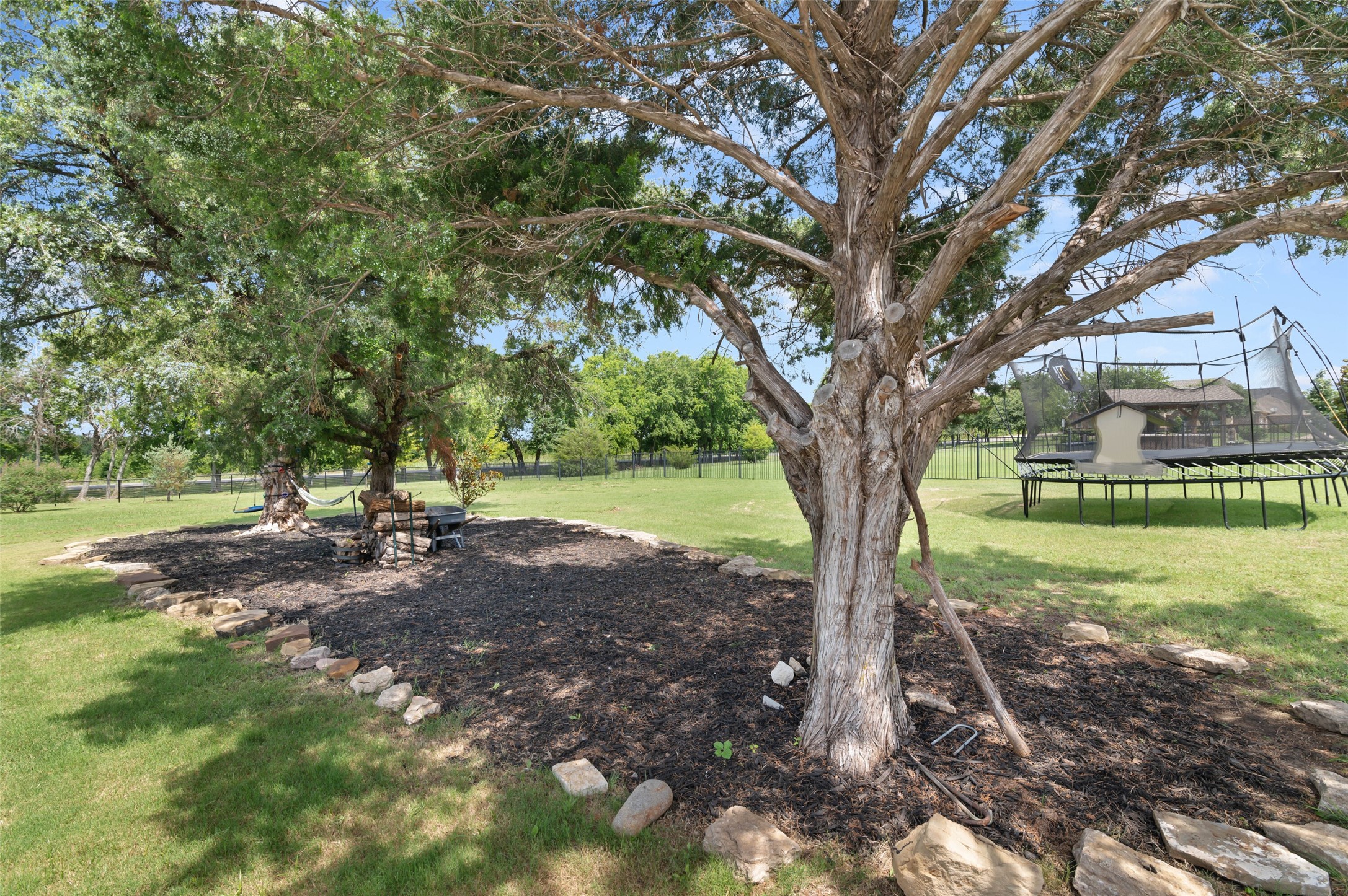 5044 Dogwood Drive