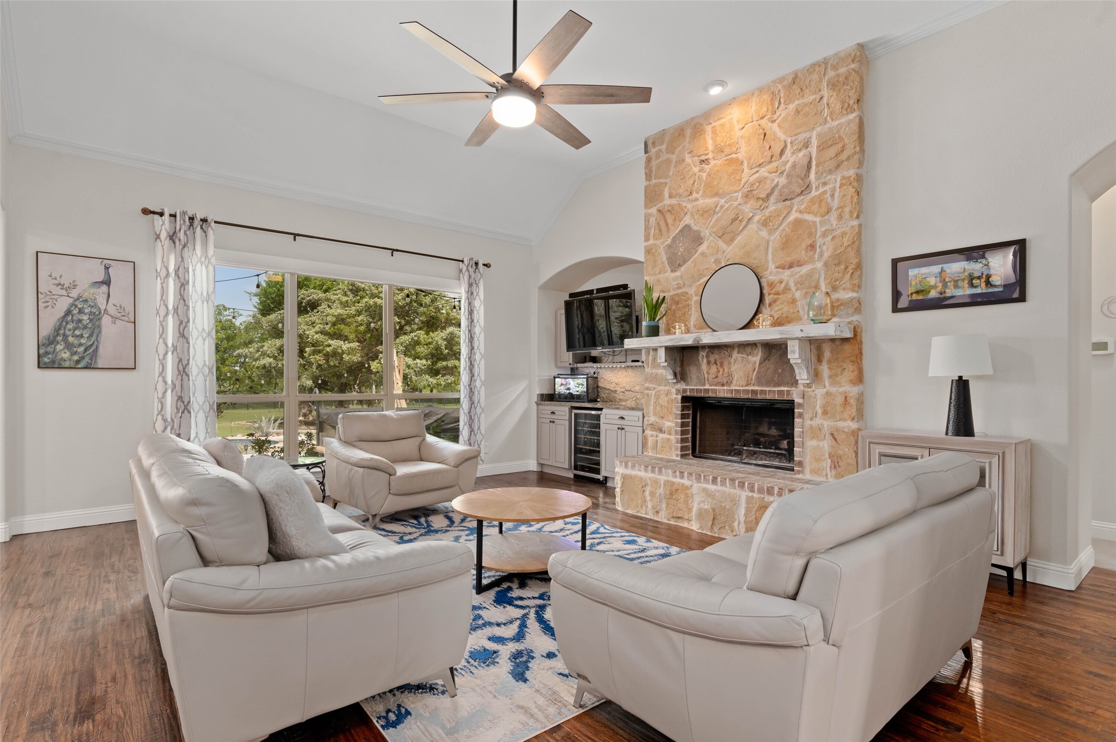 5044 Dogwood Drive