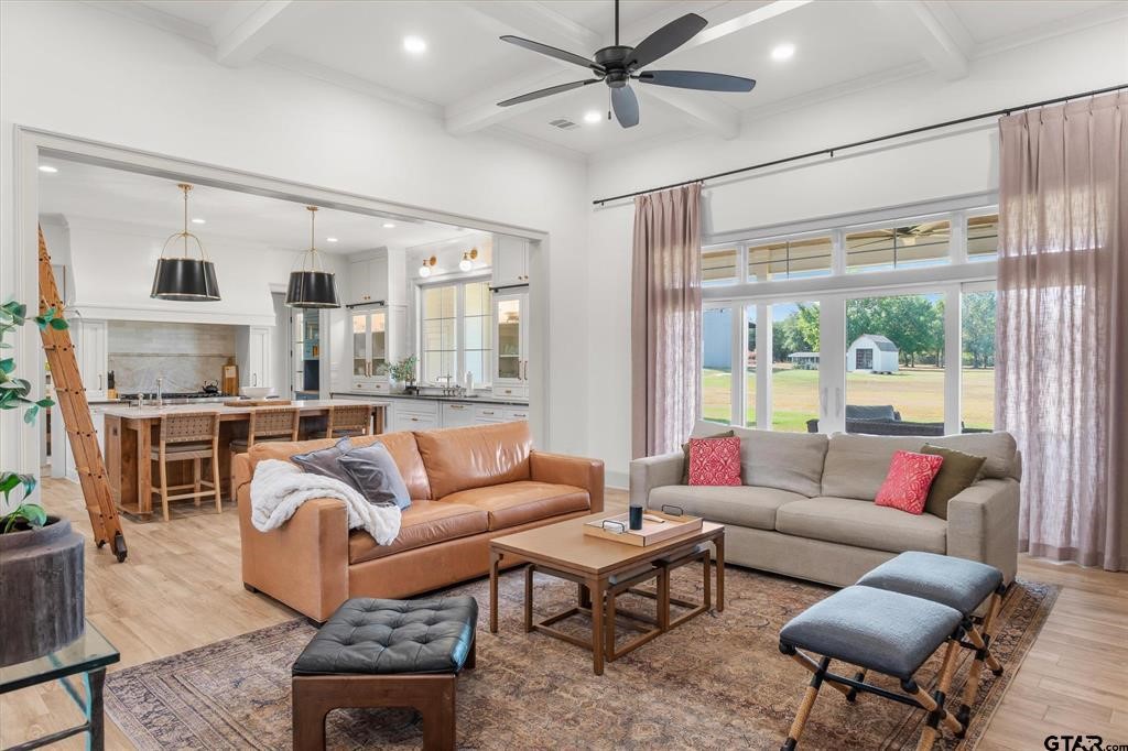 717 VZ County Road 1803