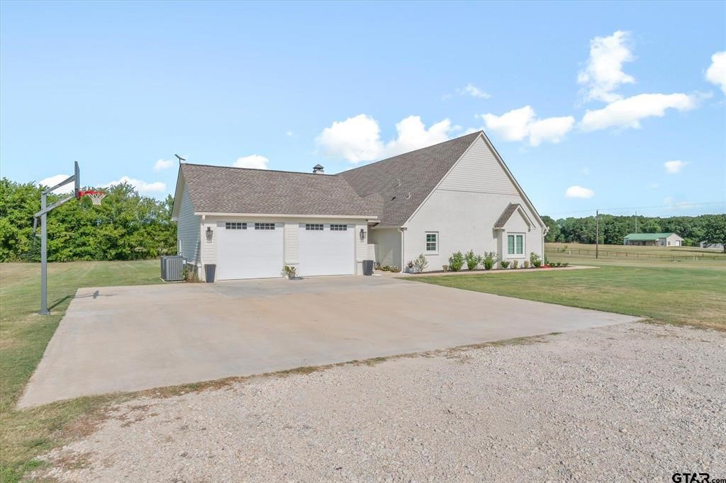 717 VZ County Road 1803