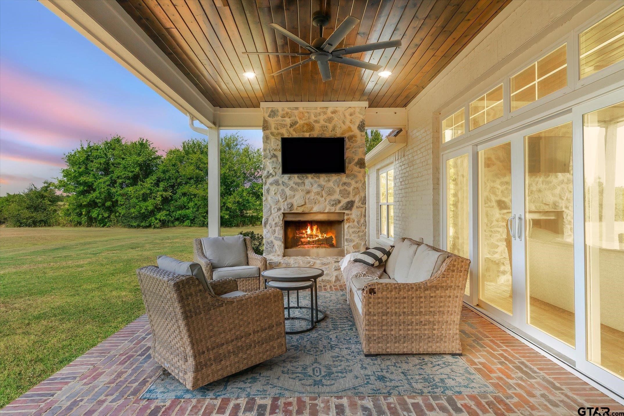 717 VZ County Road 1803