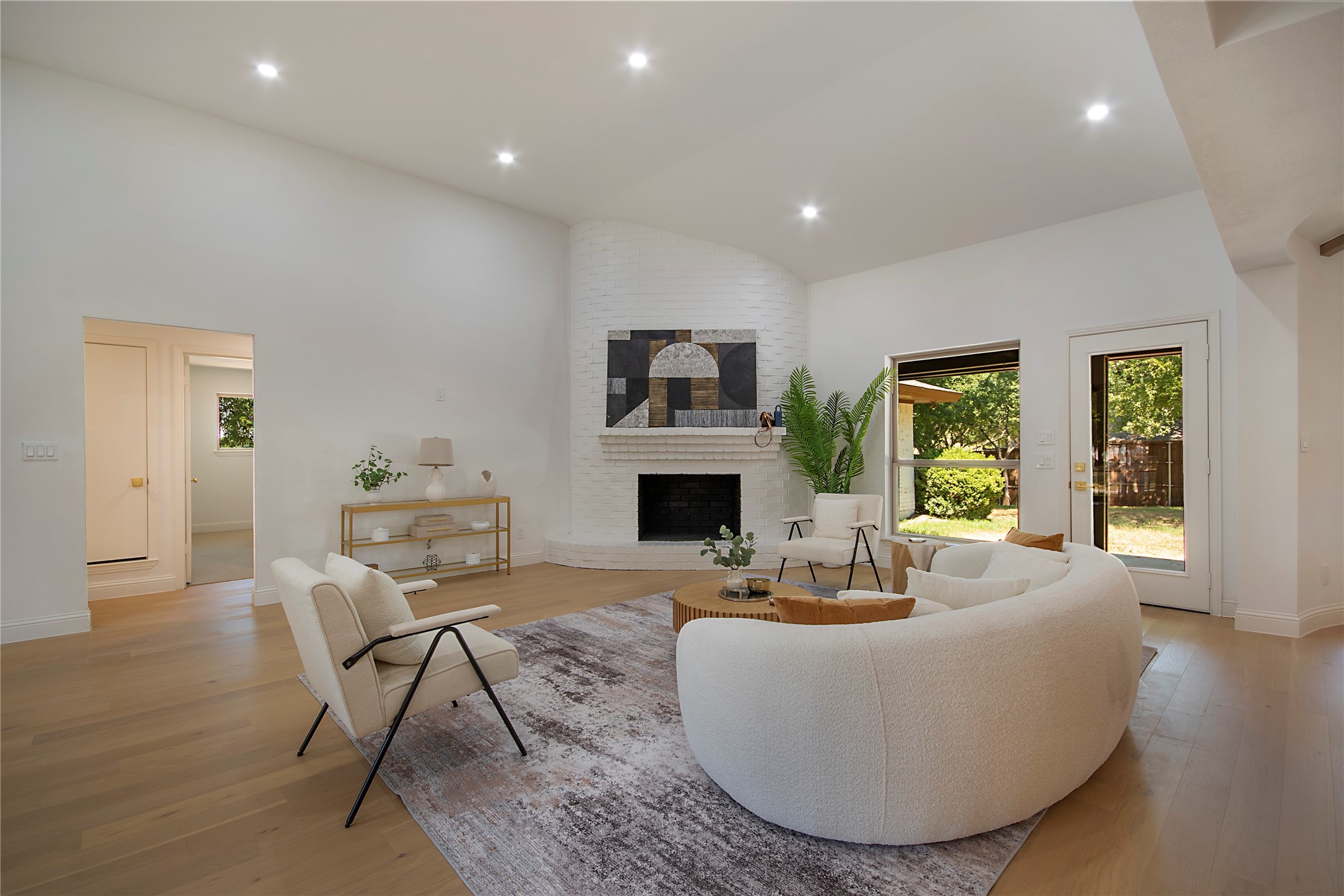 3703 Windmill Lane