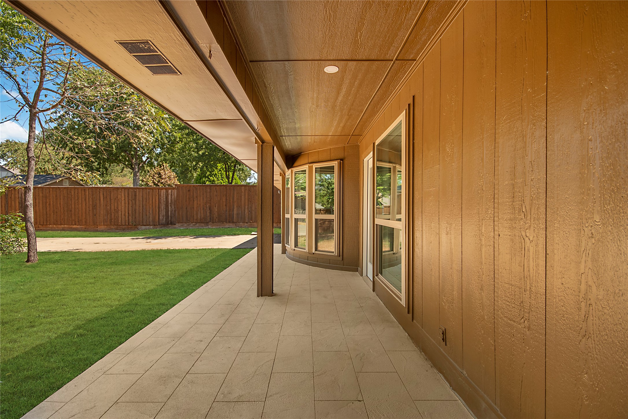 3703 Windmill Lane