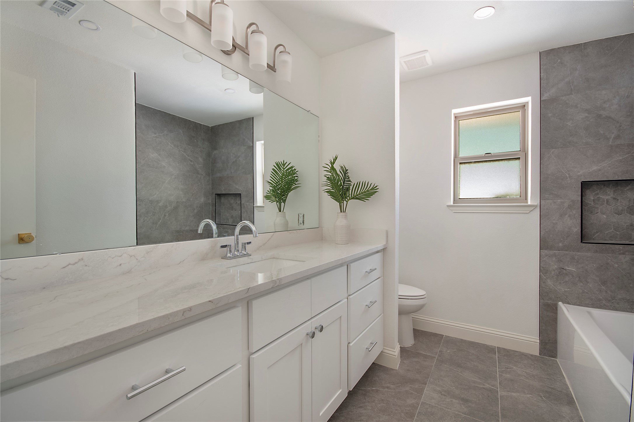 3703 Windmill Lane