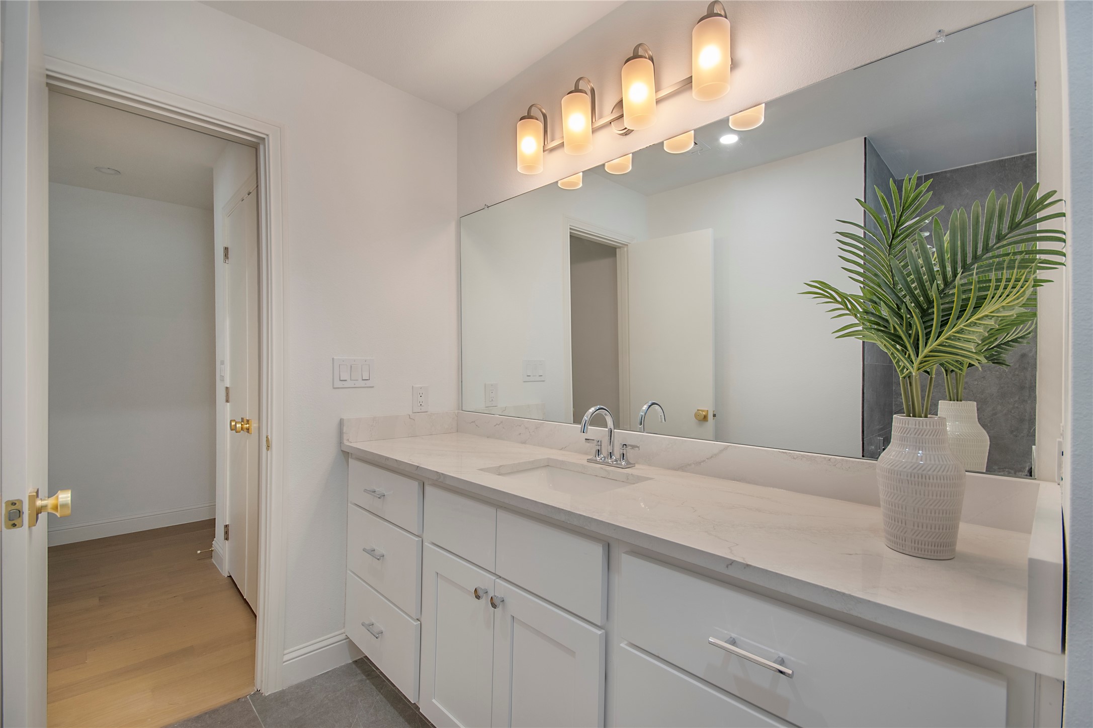 3703 Windmill Lane