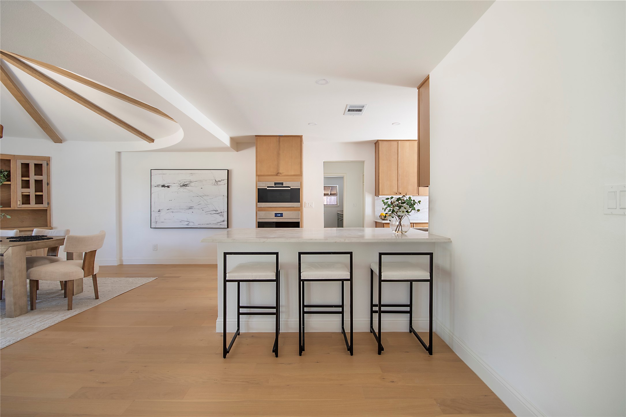 3703 Windmill Lane