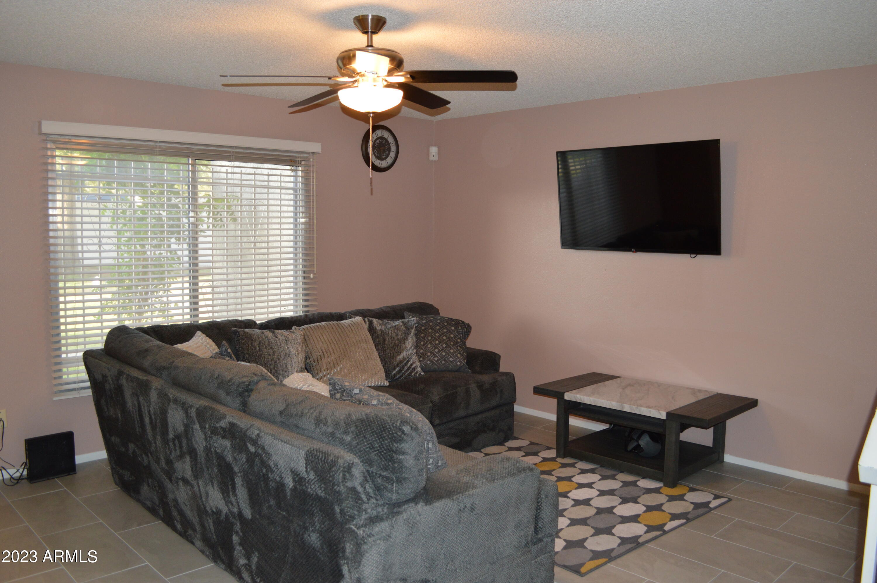 5442 W EL CAMINITO Drive