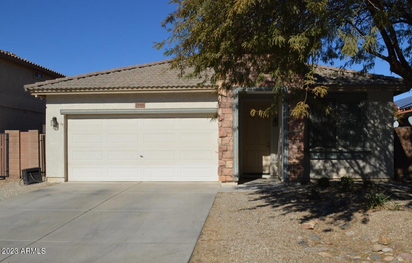 7558 W SPUR Drive