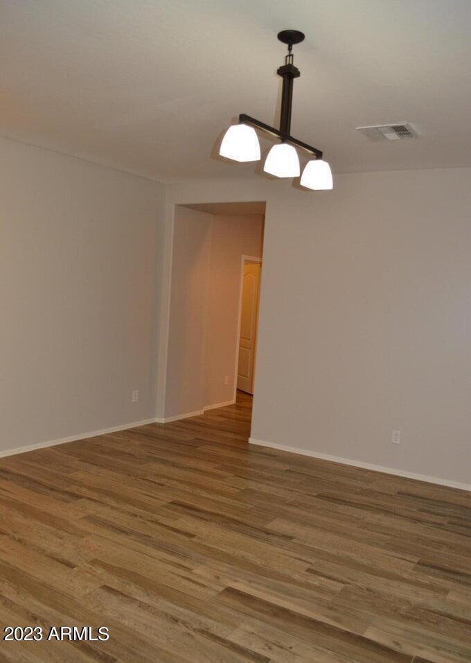 7558 W SPUR Drive
