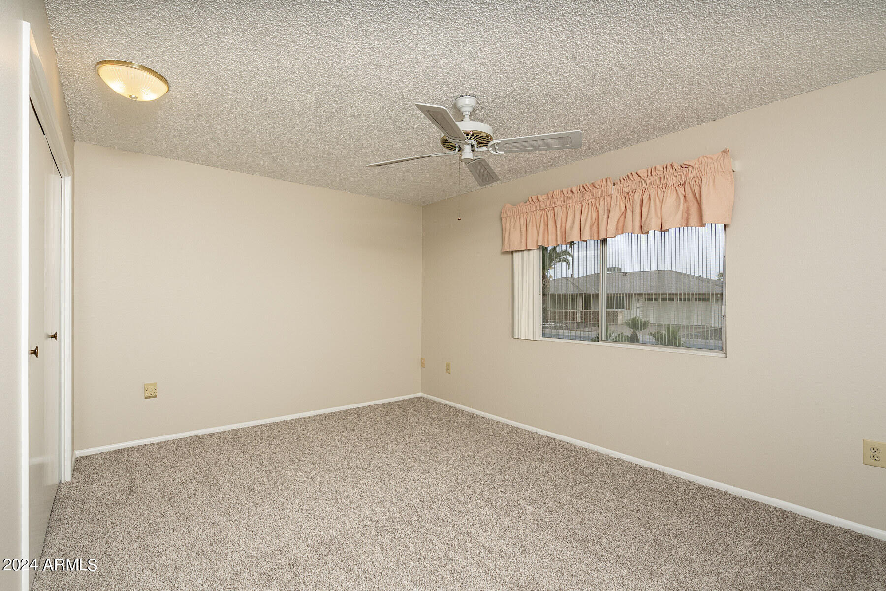10234 W CHARTER OAK Drive