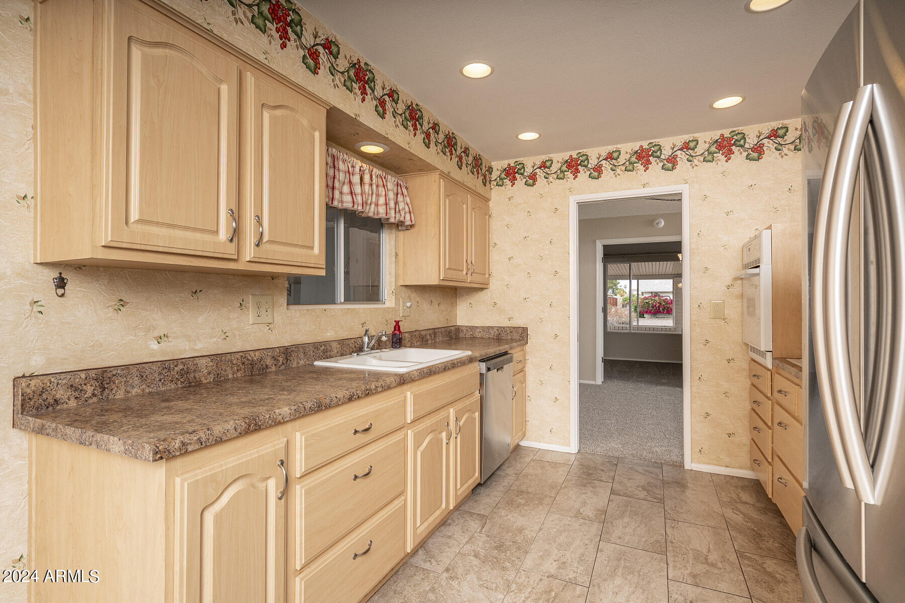 10234 W CHARTER OAK Drive
