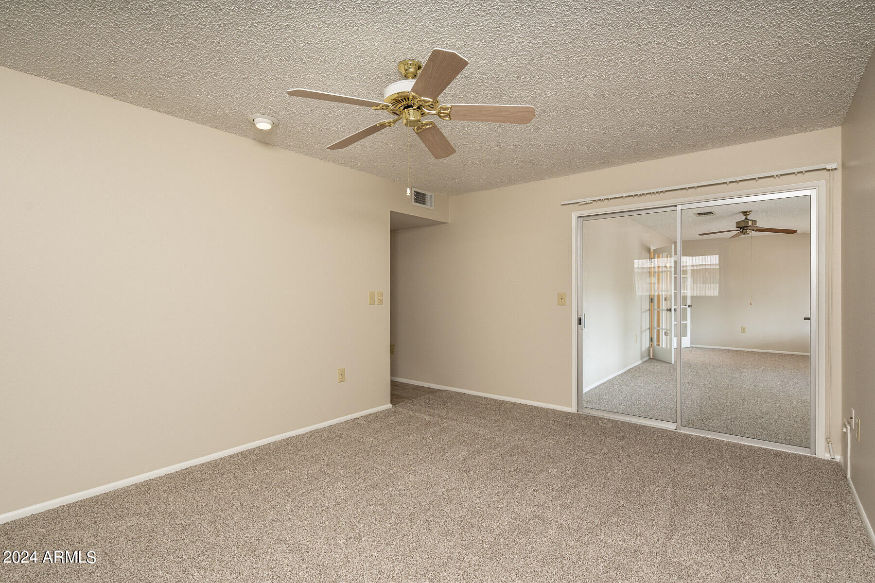 10234 W CHARTER OAK Drive