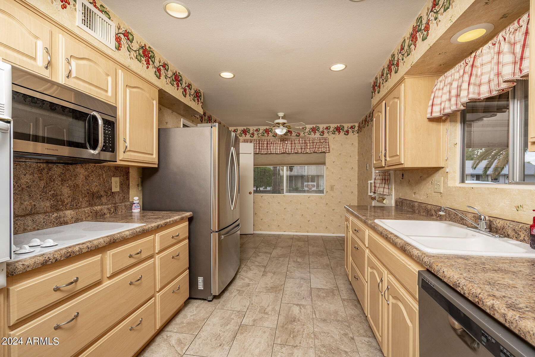 10234 W CHARTER OAK Drive