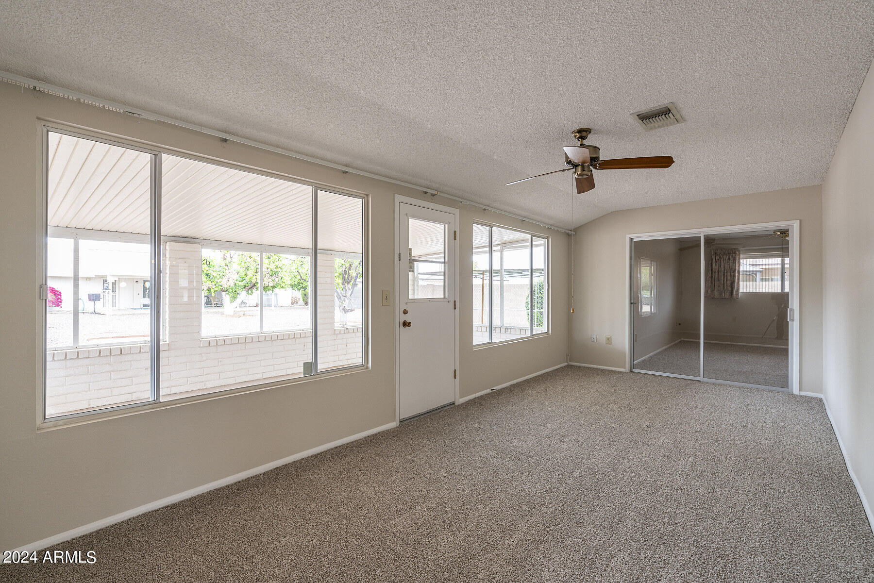 10234 W CHARTER OAK Drive